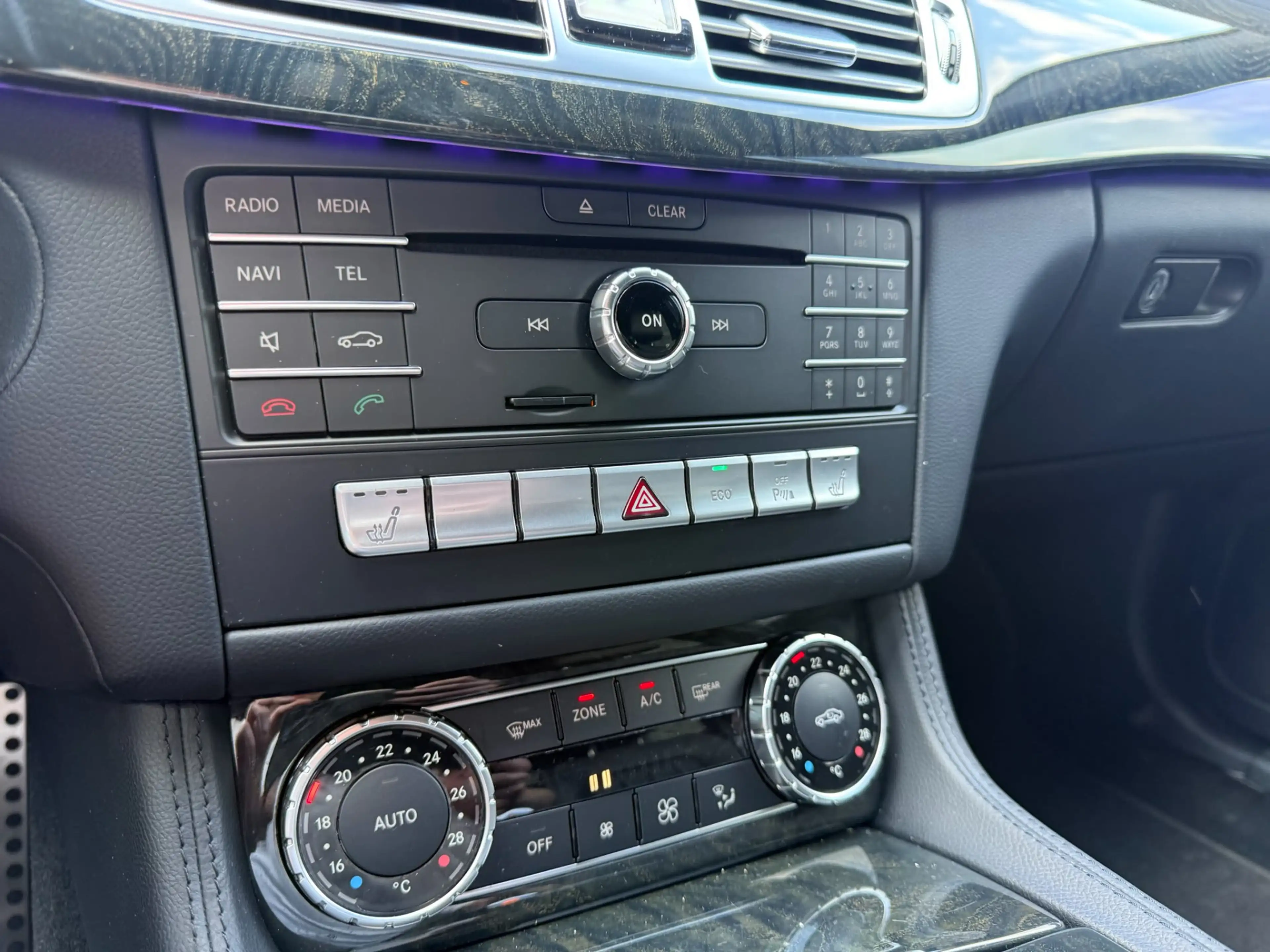 Mercedes-Benz CLS 220 D | 12MND GARANTIE | AUTOMAAT | CRUISE | LED | LED — photo 25