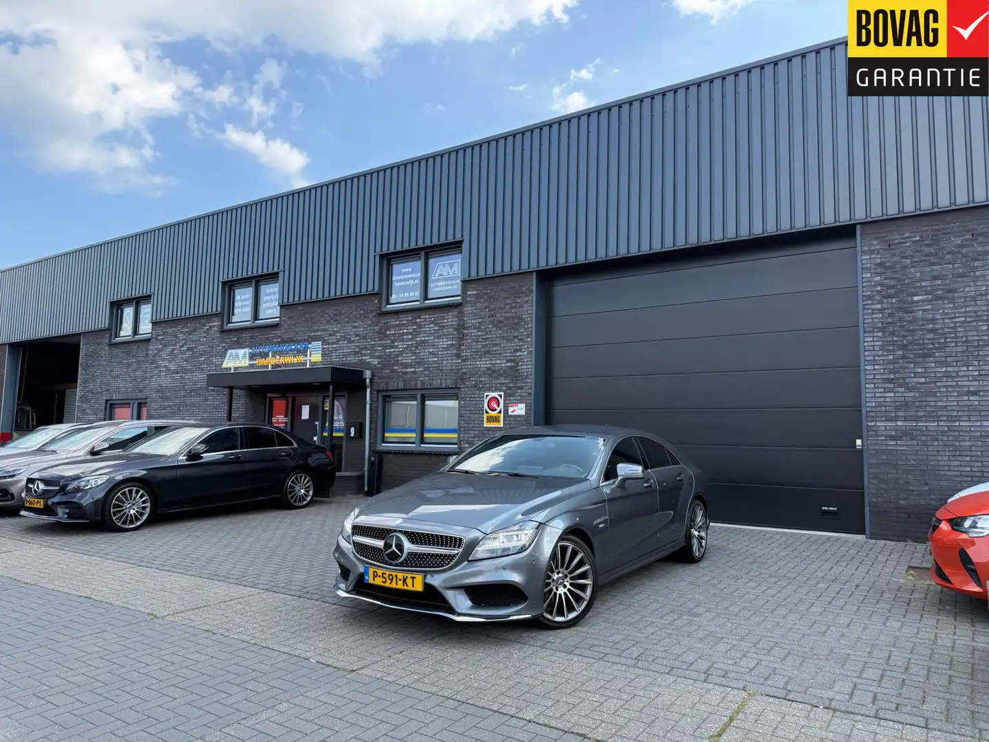 Mercedes-Benz CLS 220 D | 12MND GARANTIE | AUTOMAAT | CRUISE | LED | LED Grau - 1