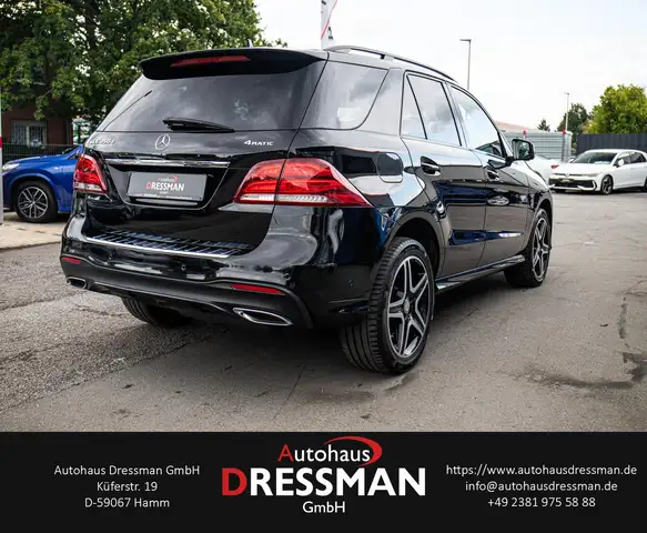 Mercedes-Benz Gle view 4