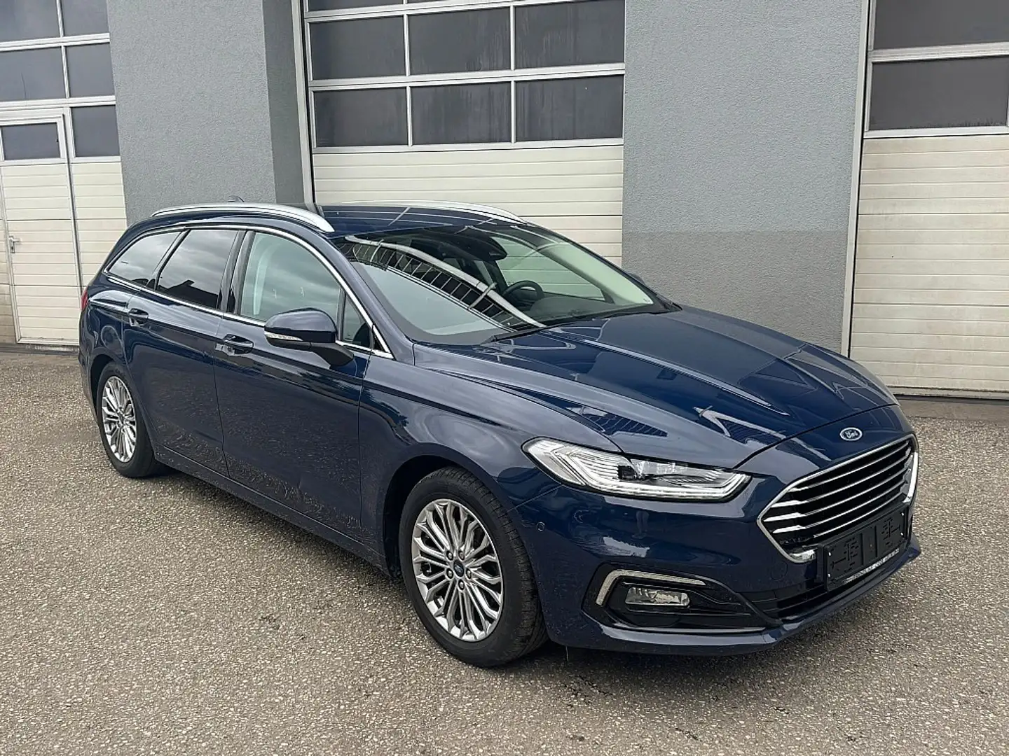 Ford Mondeo Traveller Titanium 2,0 EcoBlue Aut. Bleu - 2
