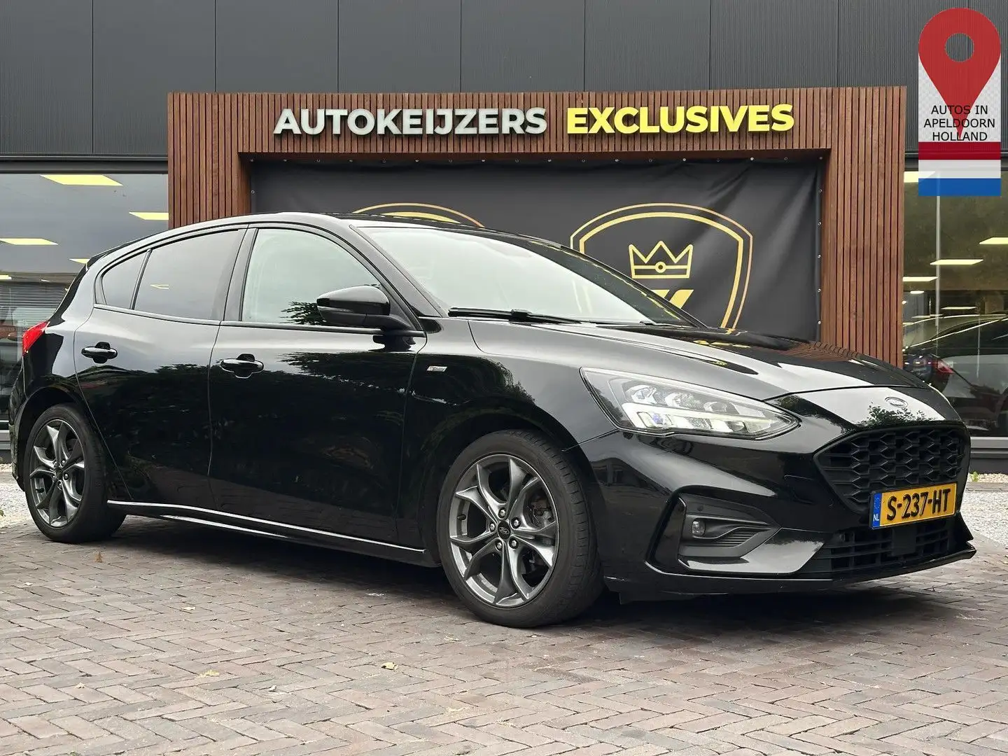 Ford Focus 1.5 EcoBoost ST Line Business Pano Navi au Schwarz - 1