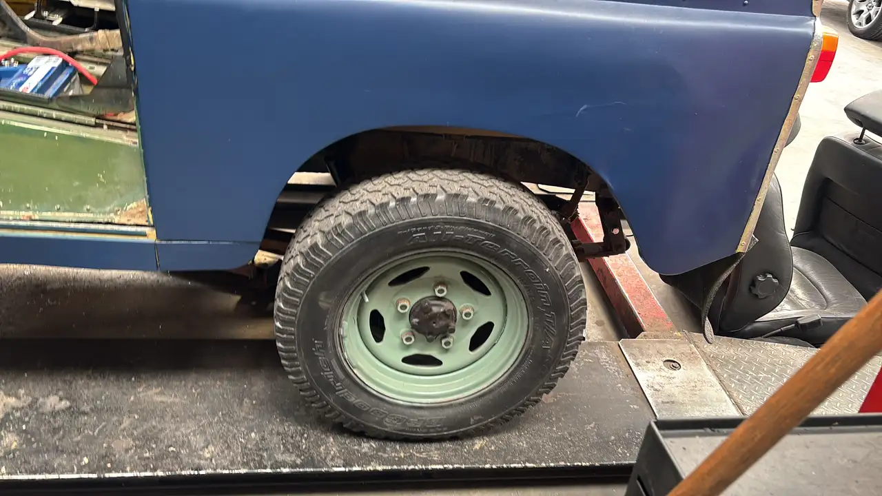 Land Rover 88 Santana 300 TDI 5-bak, foto 10