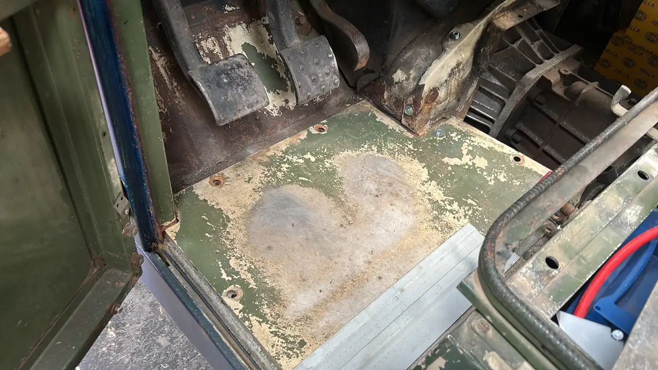 Land Rover 88 Santana 300 TDI 5-bak, foto 9
