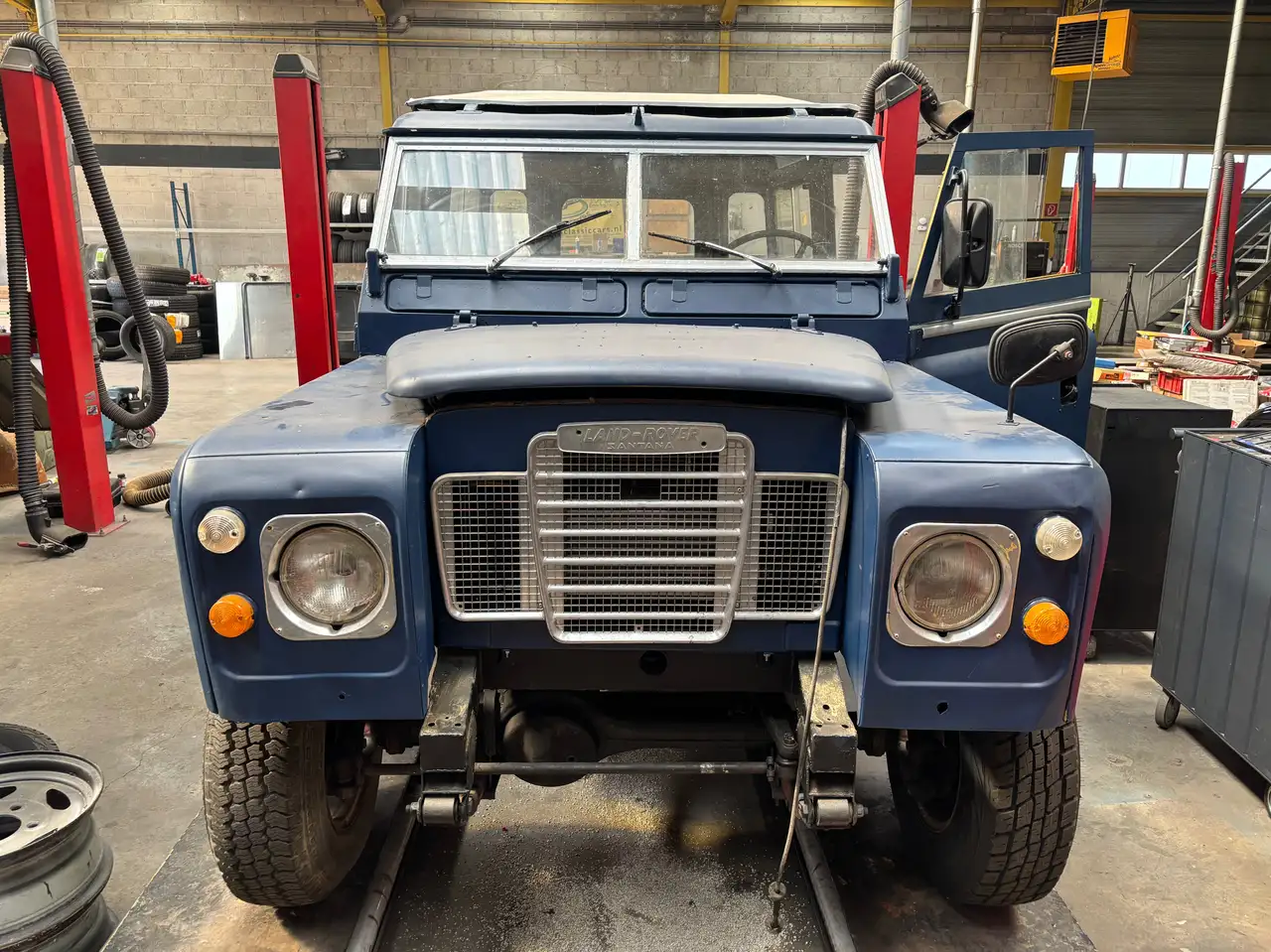 Land Rover 88 Santana 300 TDI 5-bak, foto 4