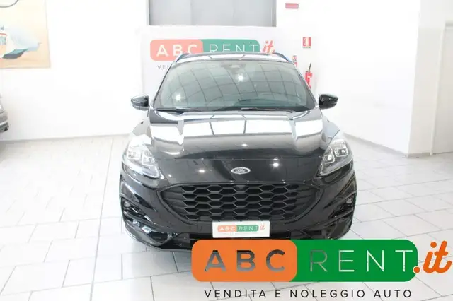 Ford Kuga view 3