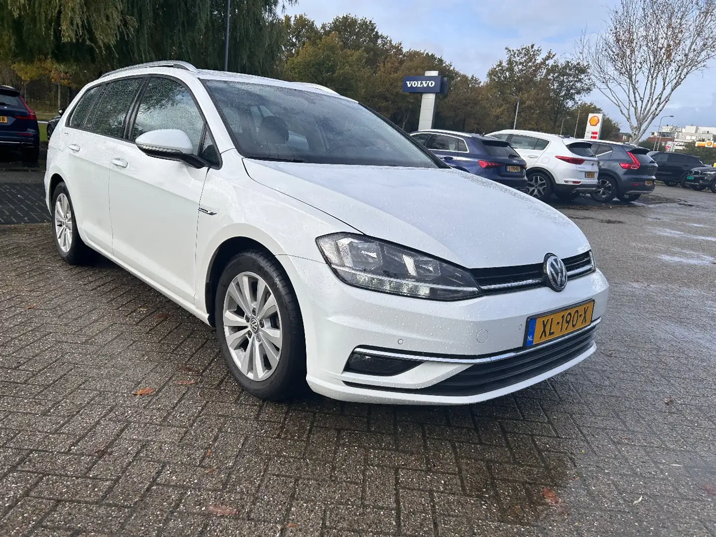 Volkswagen Golf Variant 1.5 TSI 130PK Comfortline Business | TREKHAAK | ST Wit - 2