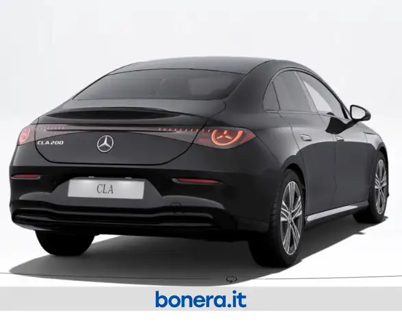 Mercedes-Benz CLA view 3