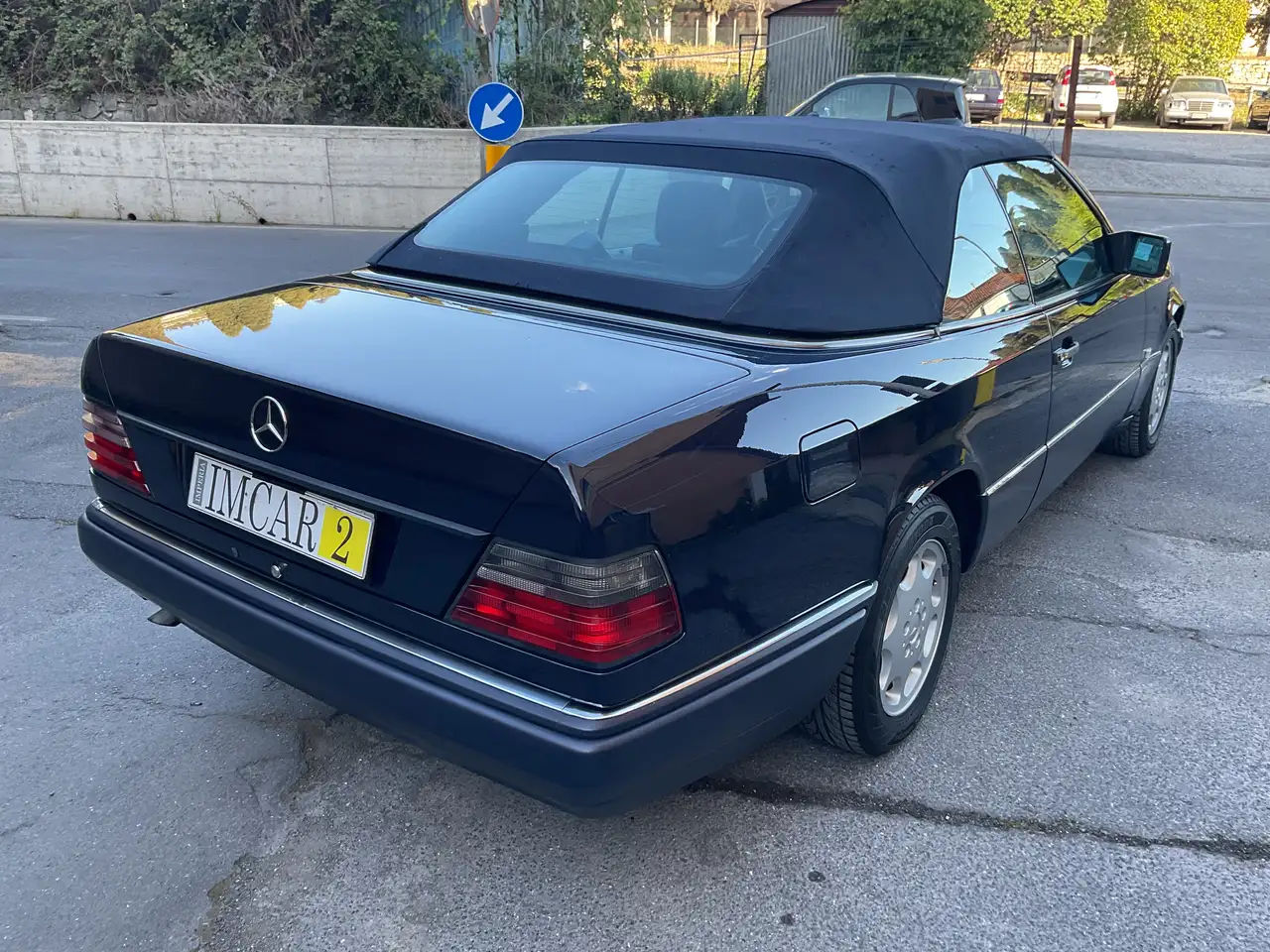 Mercedes-Benz E 200 Cabrio, foto 4