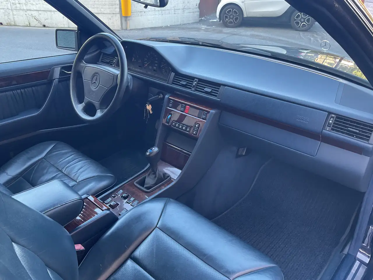 Mercedes-Benz E 200 Cabrio, foto 10