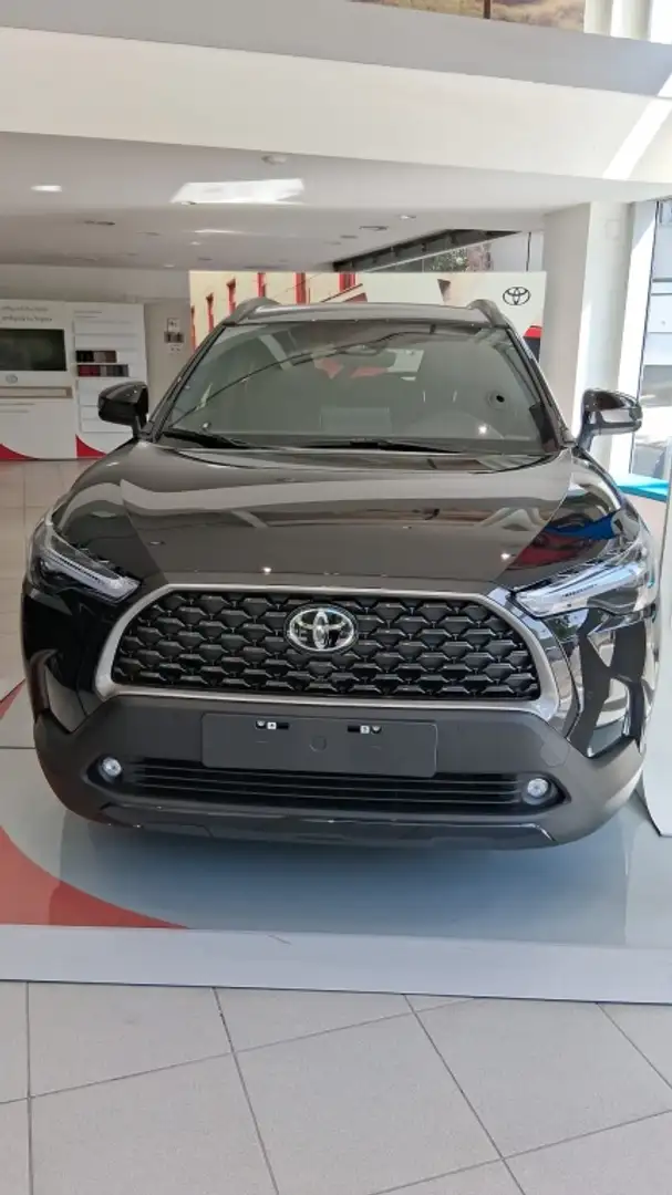 Toyota Corolla Cross Hybrid 1.8 Style Negro - 1