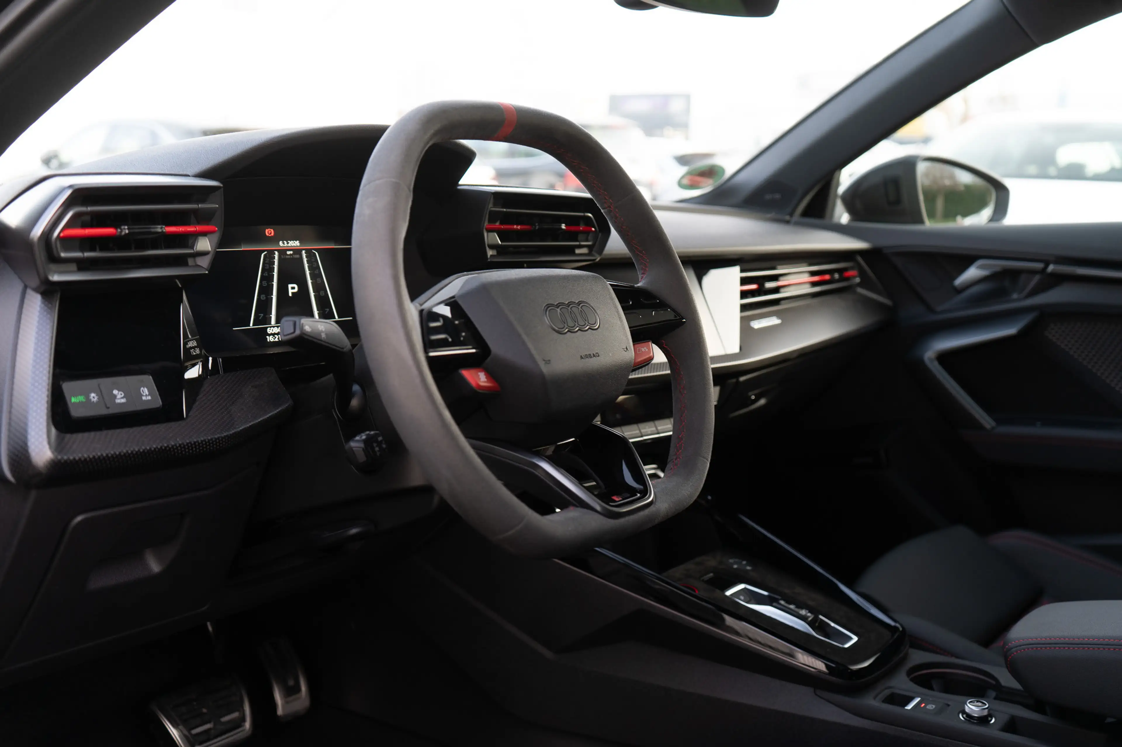 Audi RS 2.5 294 kW TFSI quattro Carbon — photo 6