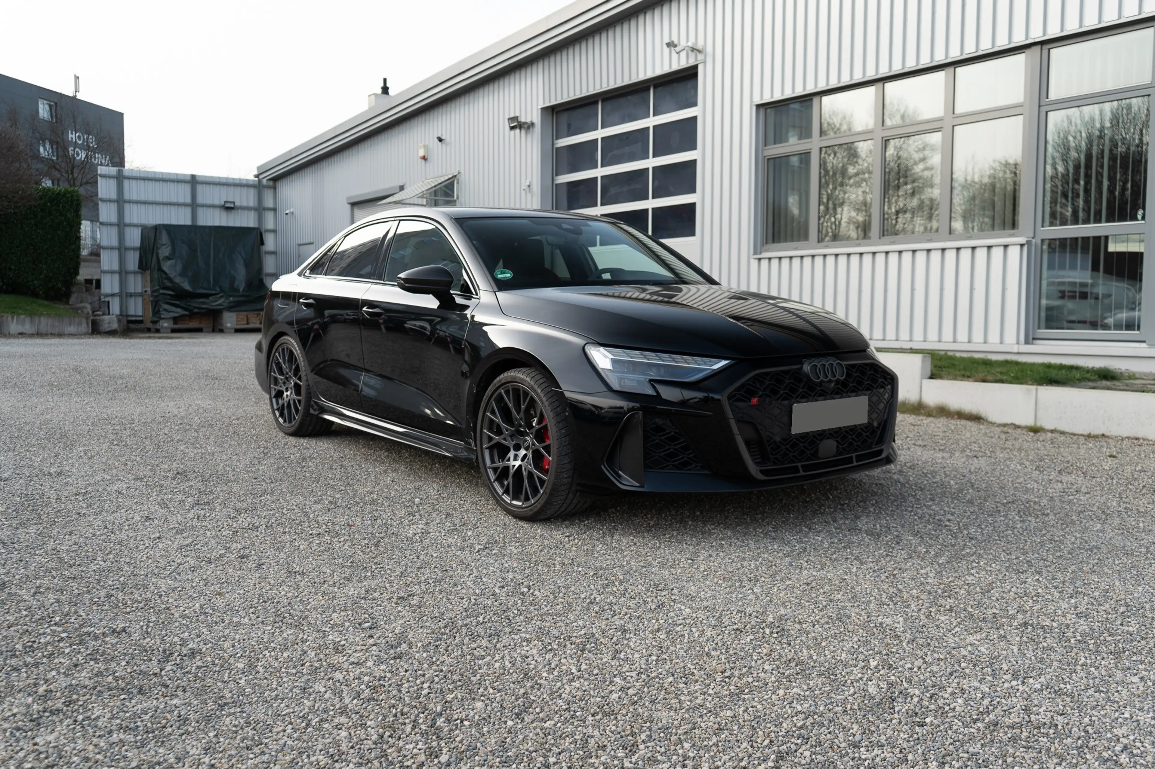 Audi RS 2.5 294 kW TFSI quattro Carbon