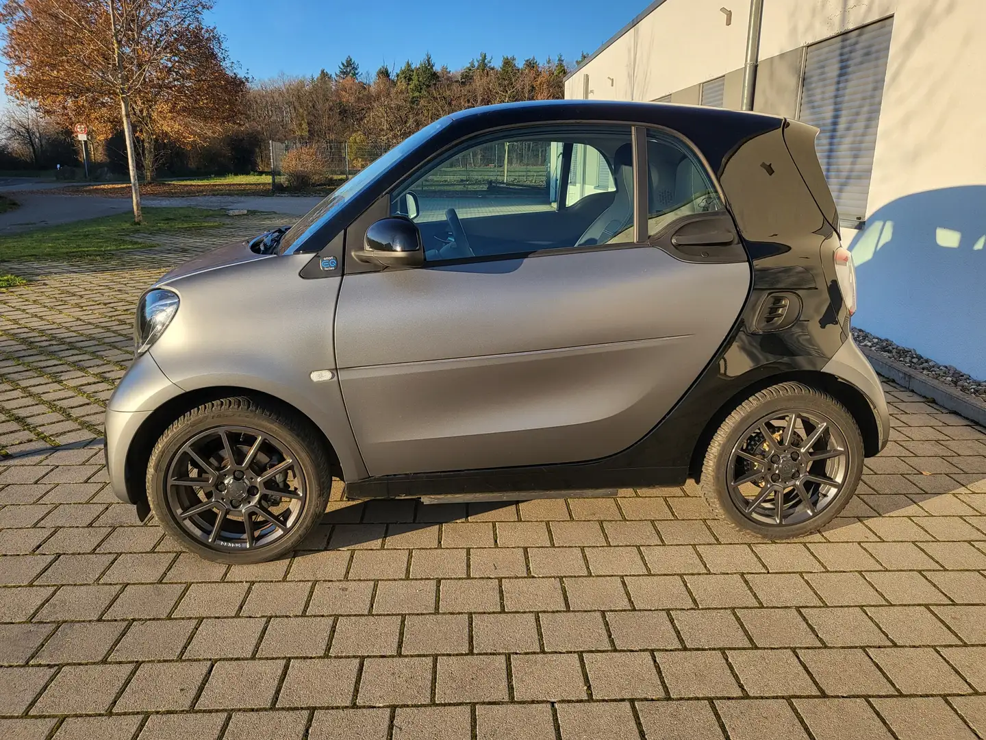 smart forTwo EQ Prime LED Leder JBL Brabus Gris - 2