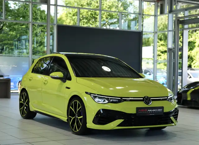 Volkswagen Golf view 5