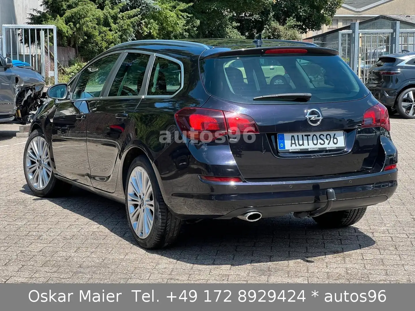 Opel Astra Sports Tourer 2.0 CDTI KLIMA  AHK LEDER Schwarz - 2