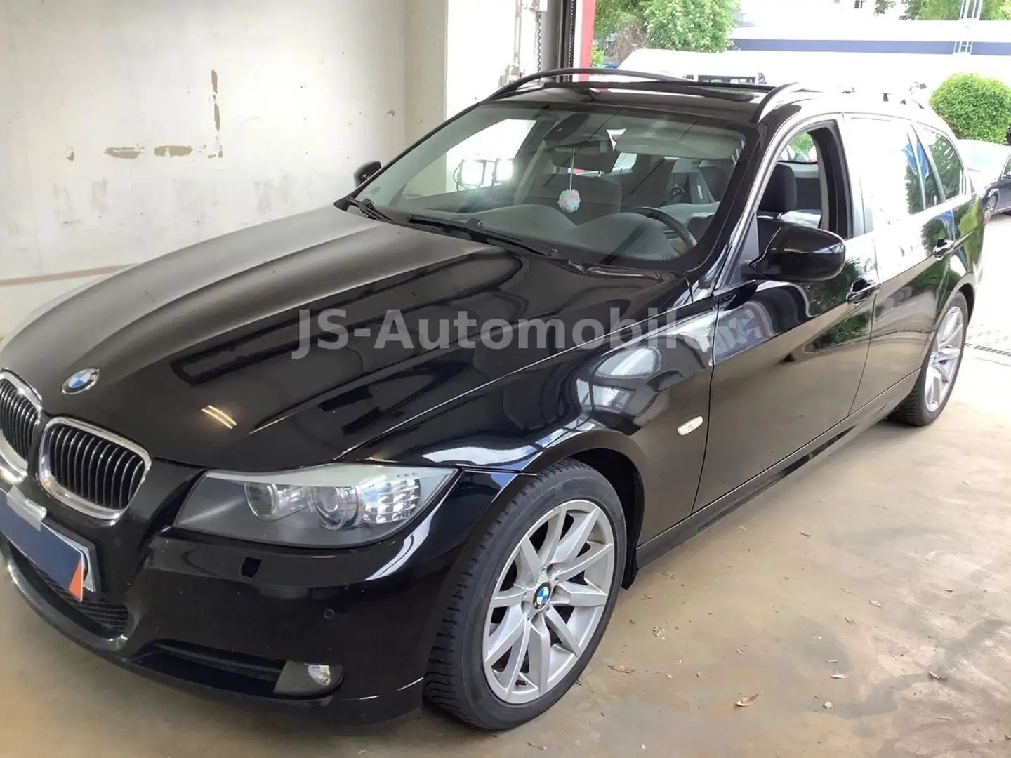 BMW 325 d e91 Facelift*Navi*3.Hand*Panorama*Tempomat Negro - 2