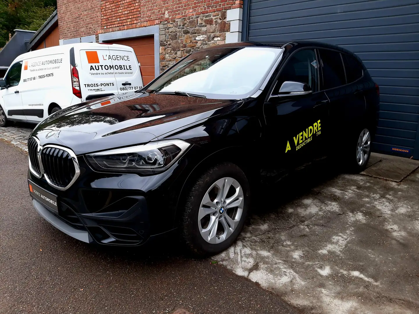 BMW X1 X1 PHEV 1.5iA xDrive25e OPF Zwart - 2