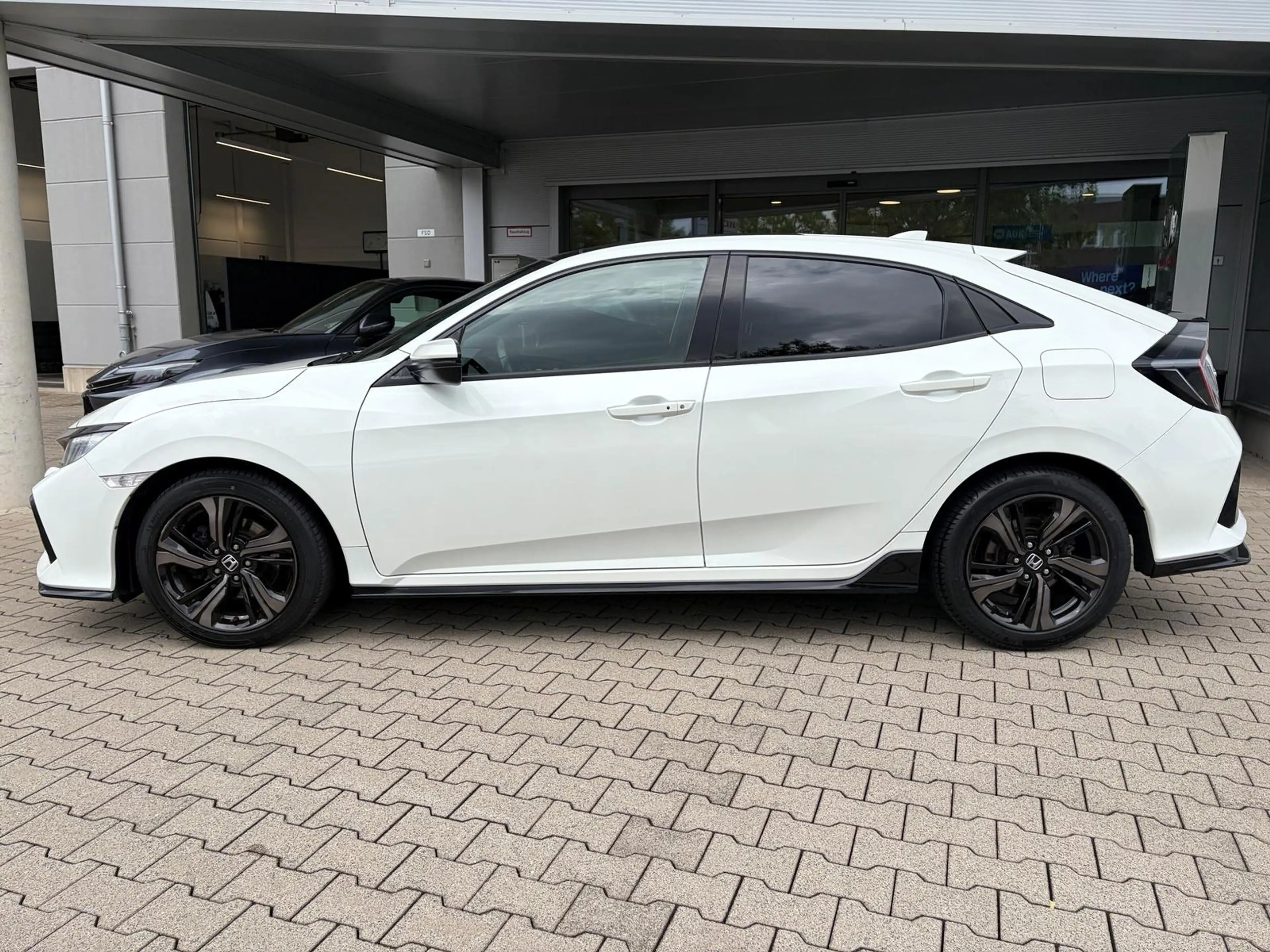 Honda Civic 1.5 SPORT PLUS Pano Navi Kamera ACC Totw. — photo 8