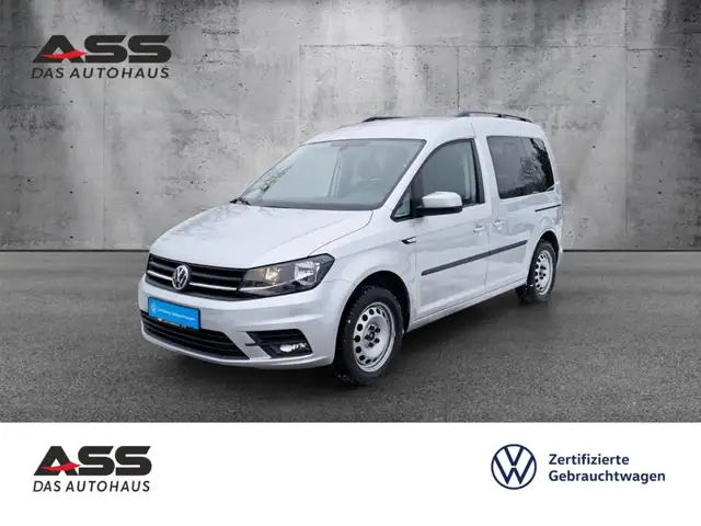 Volkswagen Caddy Trendline BMT Mehrzonenklima Notbremsass. Temp PDC