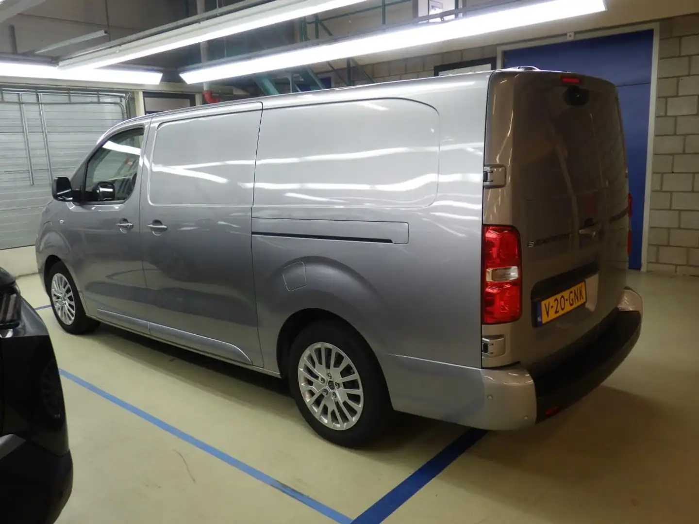 Peugeot e-Expert L3 75 kWh 2X SCHUIFDEUR | NAVI | CAMERA + DIGITALE Szürke - 2