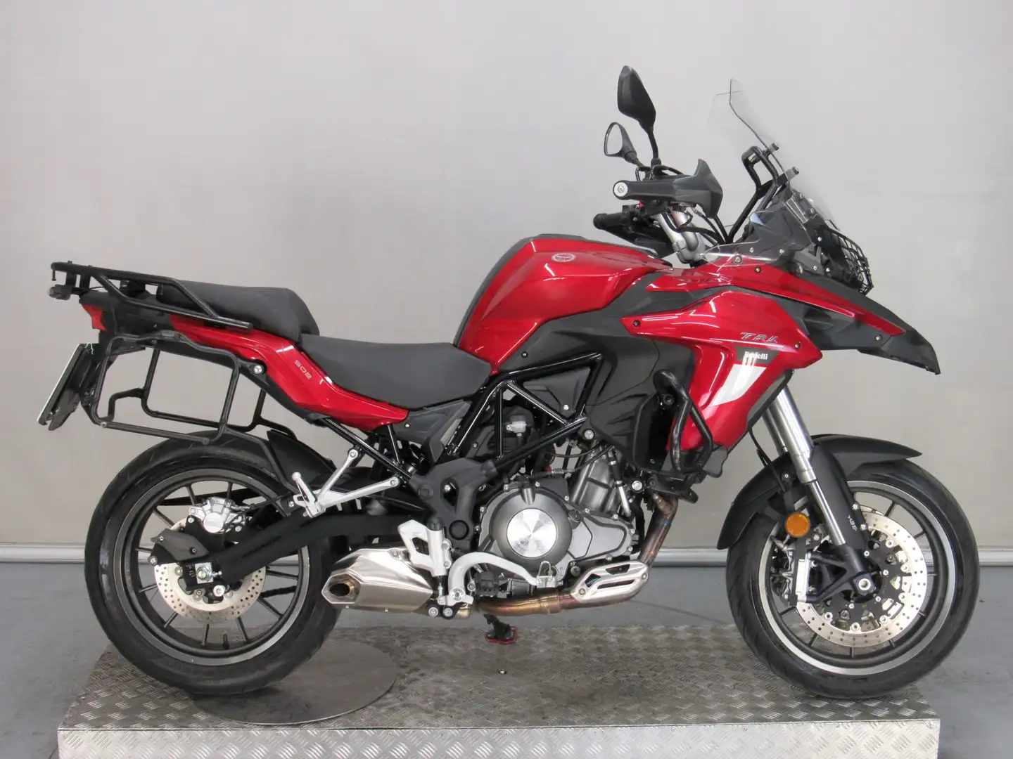 Benelli TRK 502 ABS Rot - 1