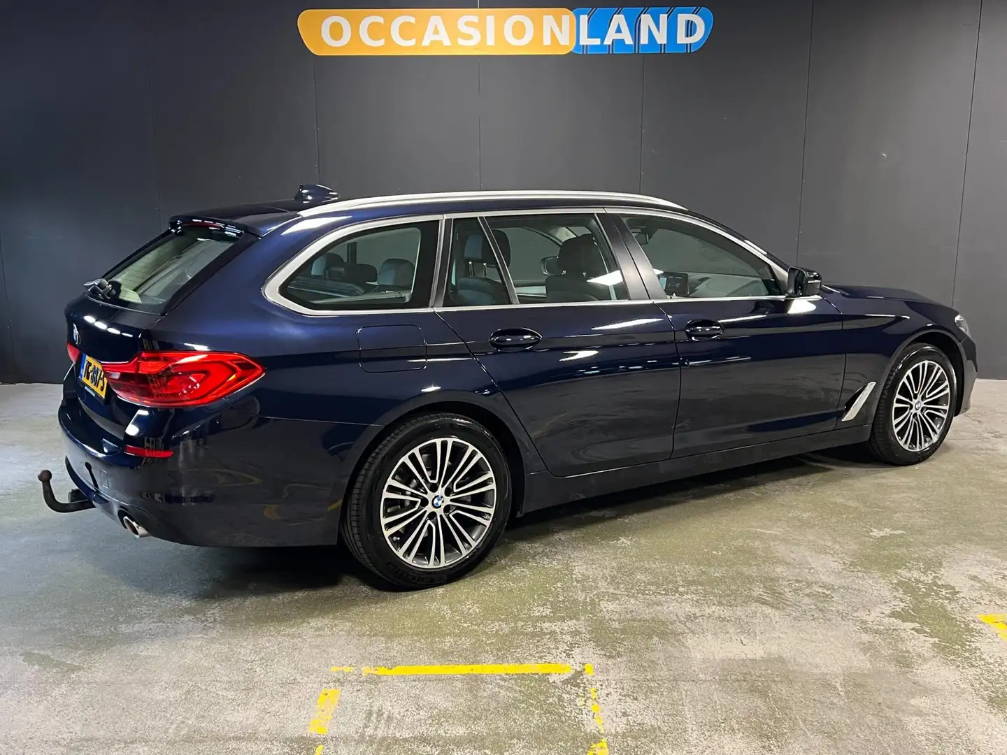 BMW 520 5-serie Touring 520i High Executive AUT|NAV|MEMORY Bleu - 2