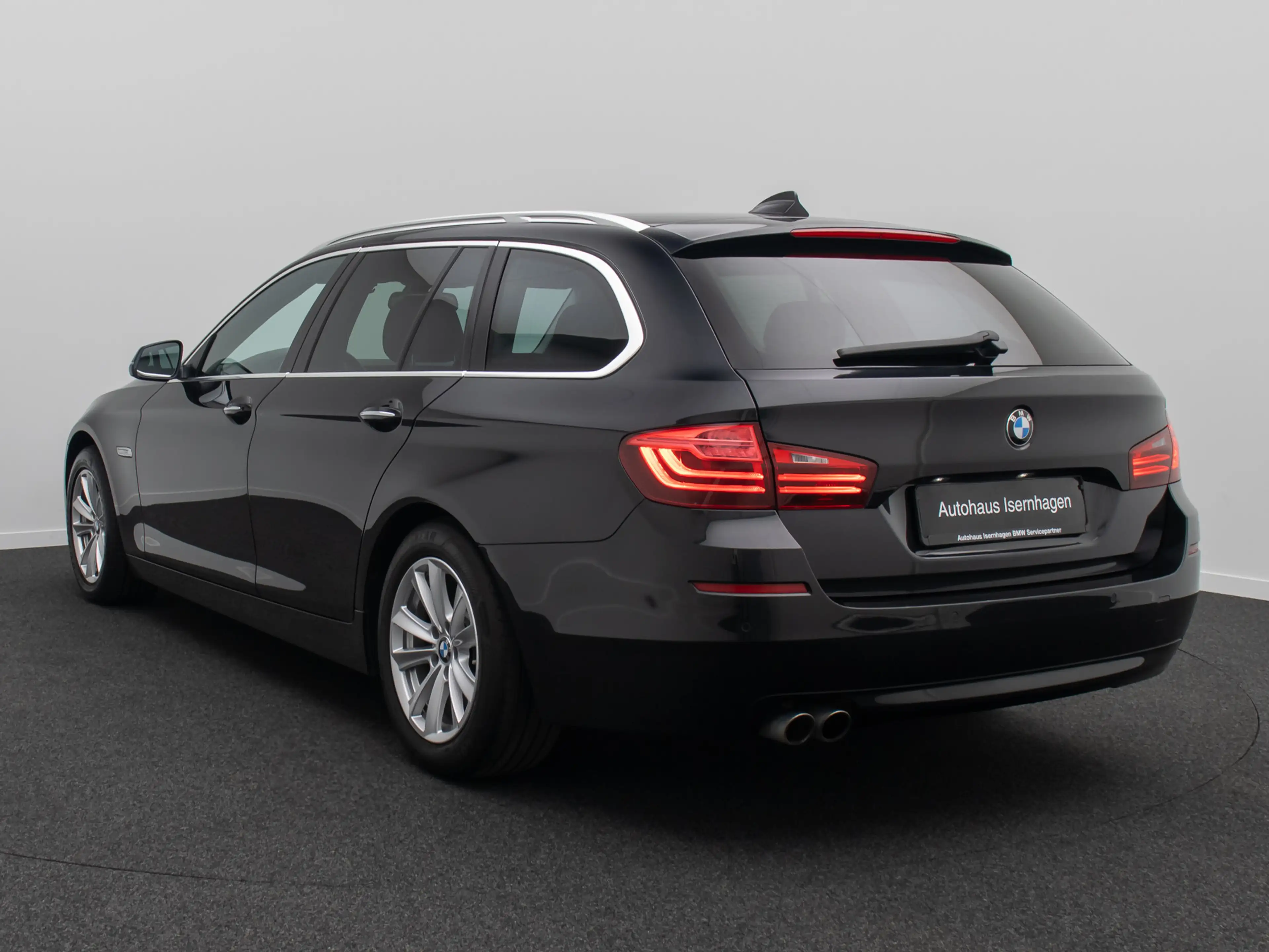 BMW 520 GeschwindigReg PDC HiFi NaviBusiness Lordos — photo 9