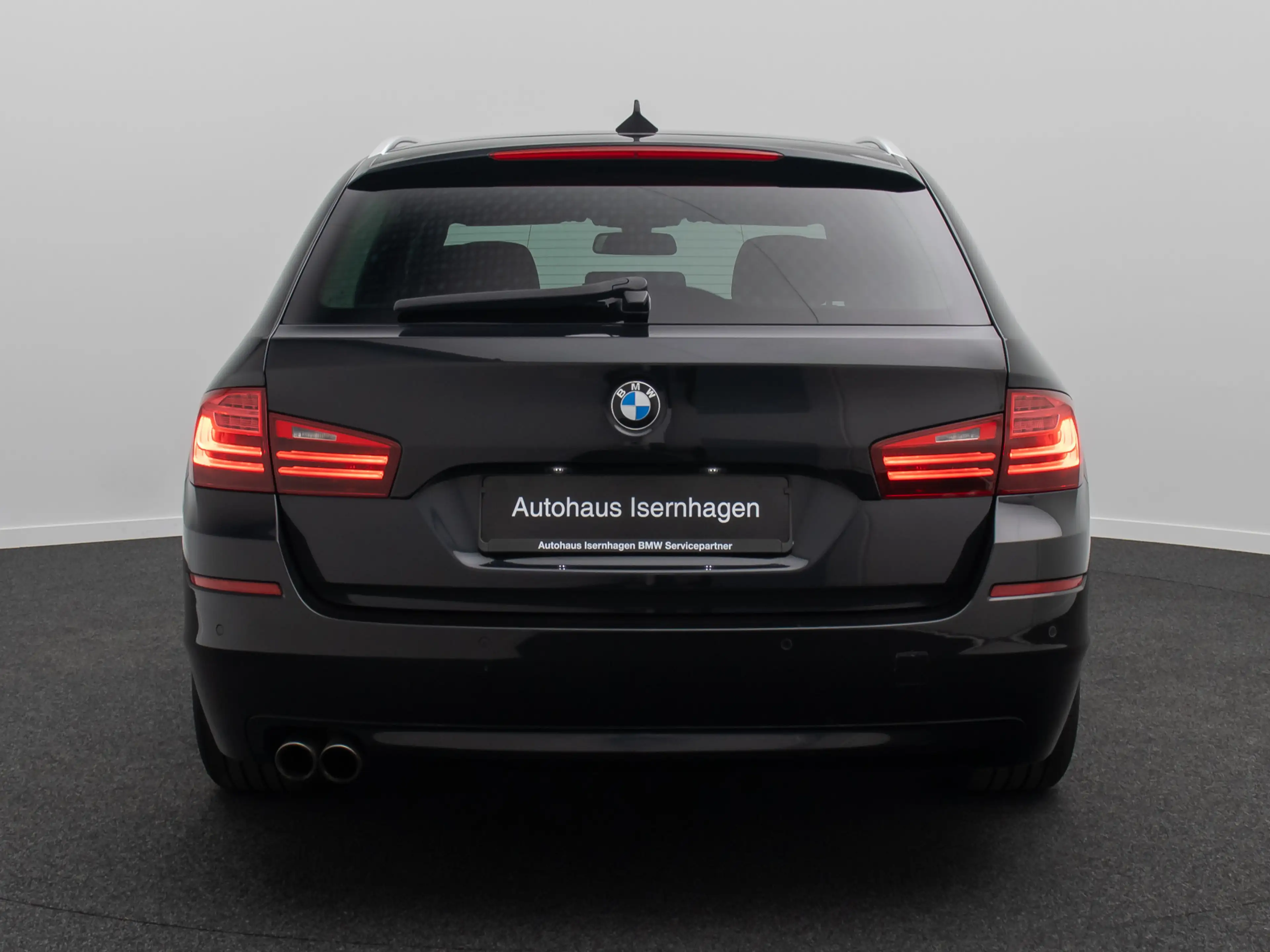 BMW 520 GeschwindigReg PDC HiFi NaviBusiness Lordos — photo 8