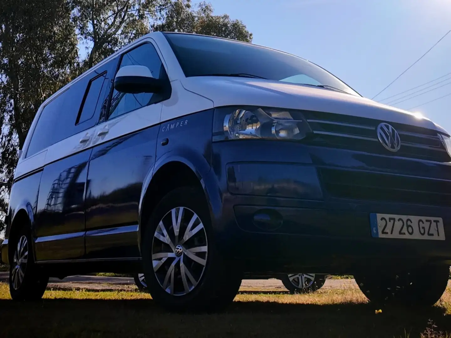 Volkswagen T5 2.0 Tdi 102 cv - 2