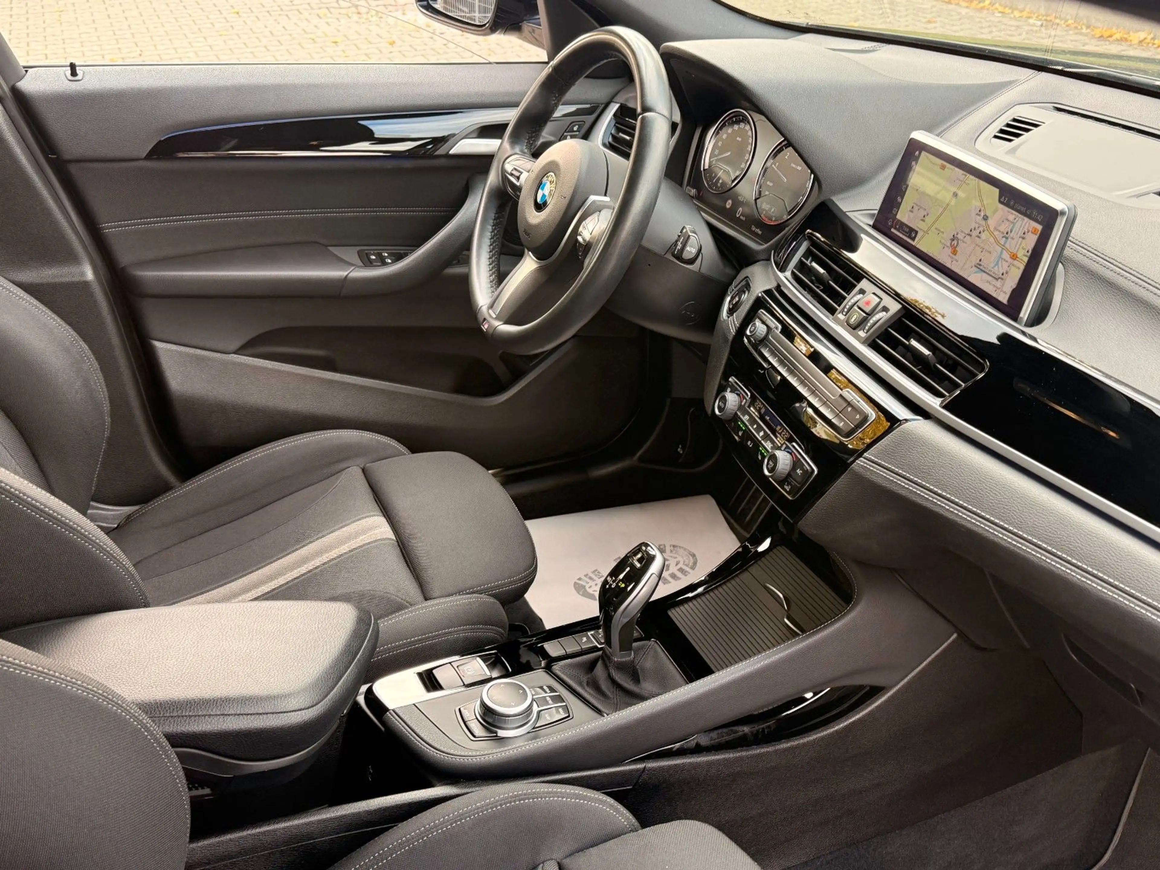 BMW X2 S.Drive 18 i Advantage Plus*M.SPORT-LR*GR.NAV — photo 11