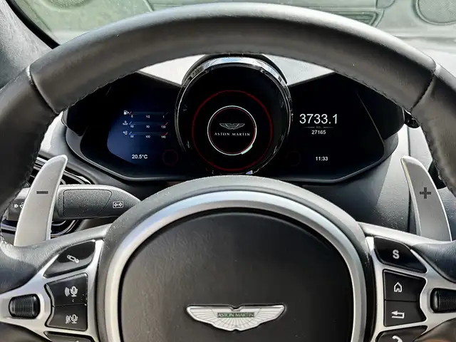 Aston Martin Vantage V8 Coupé Sportshift Ansicht 10