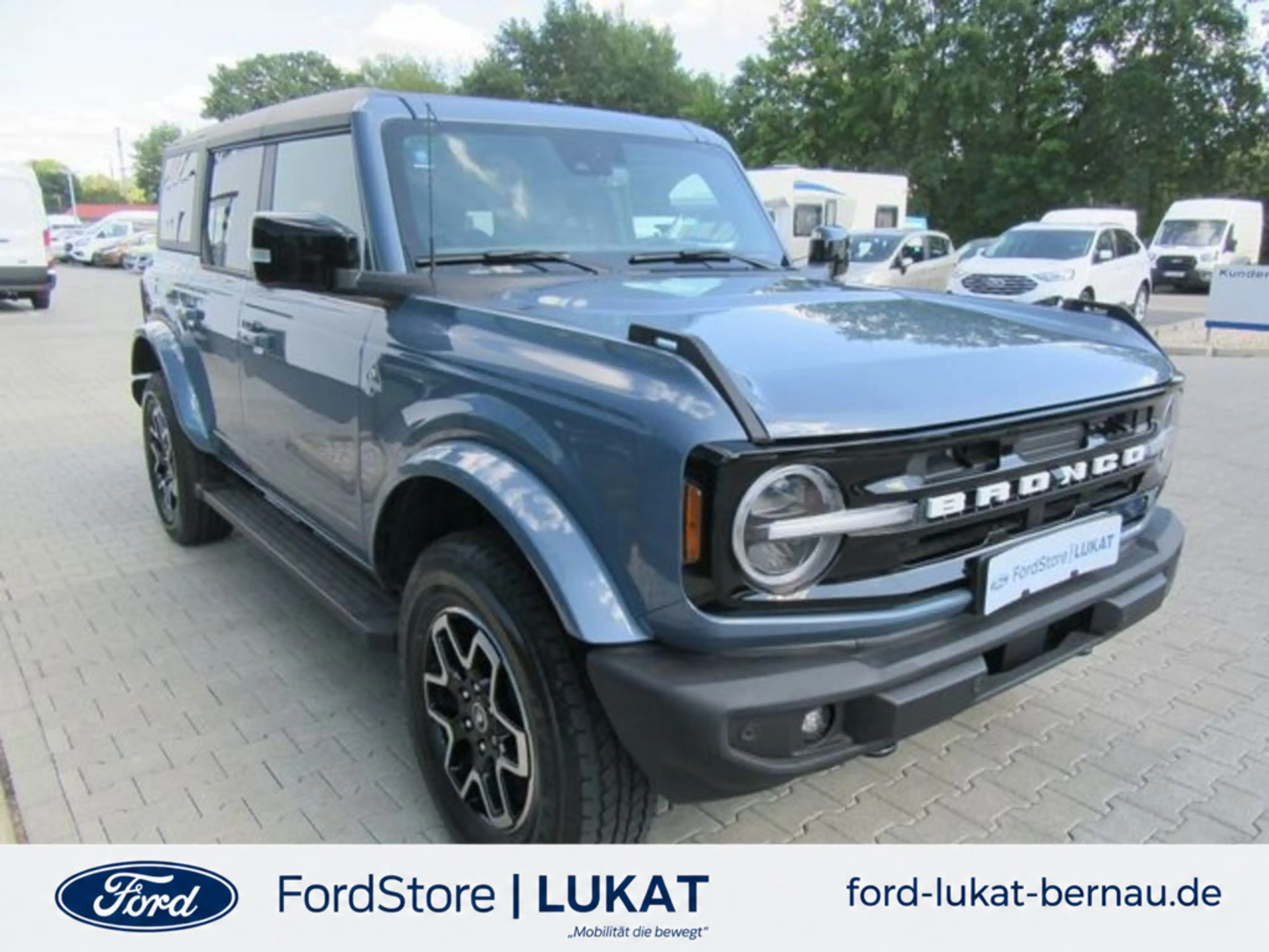 Ford Bronco 2.7 EcoBoost V6 Outer Banks — photo 6