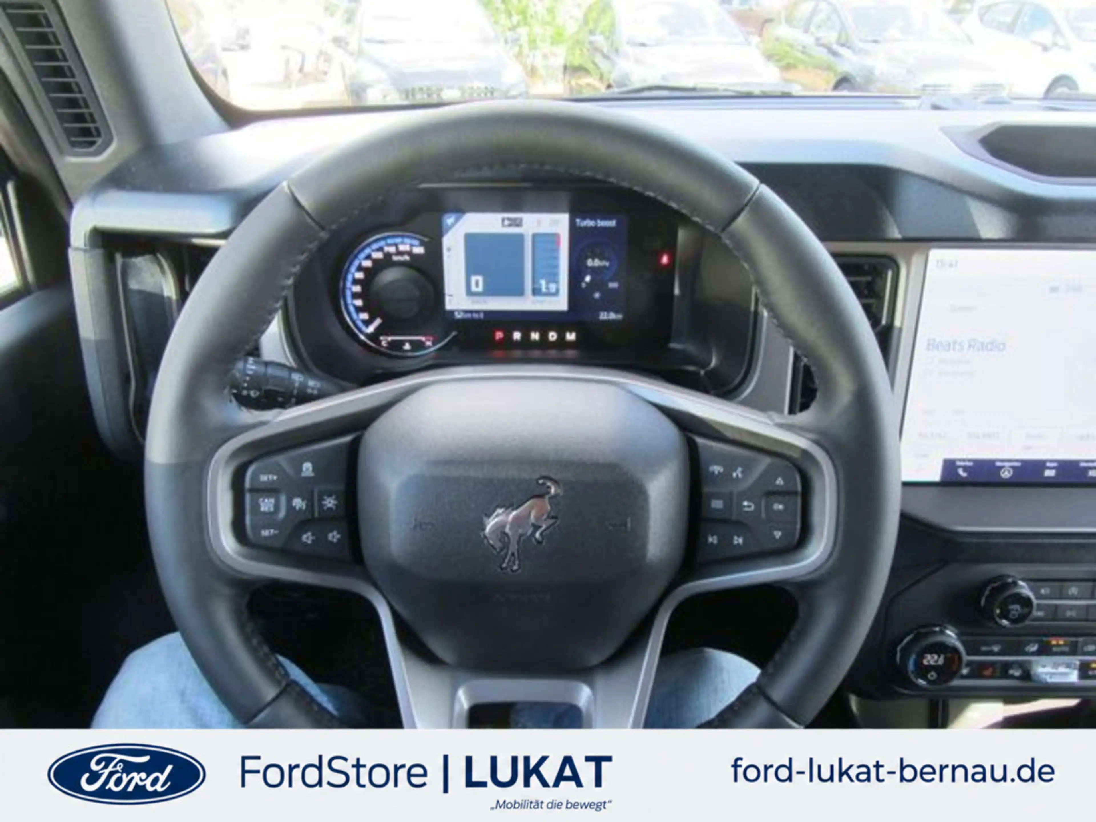 Ford Bronco 2.7 EcoBoost V6 Outer Banks — photo 10