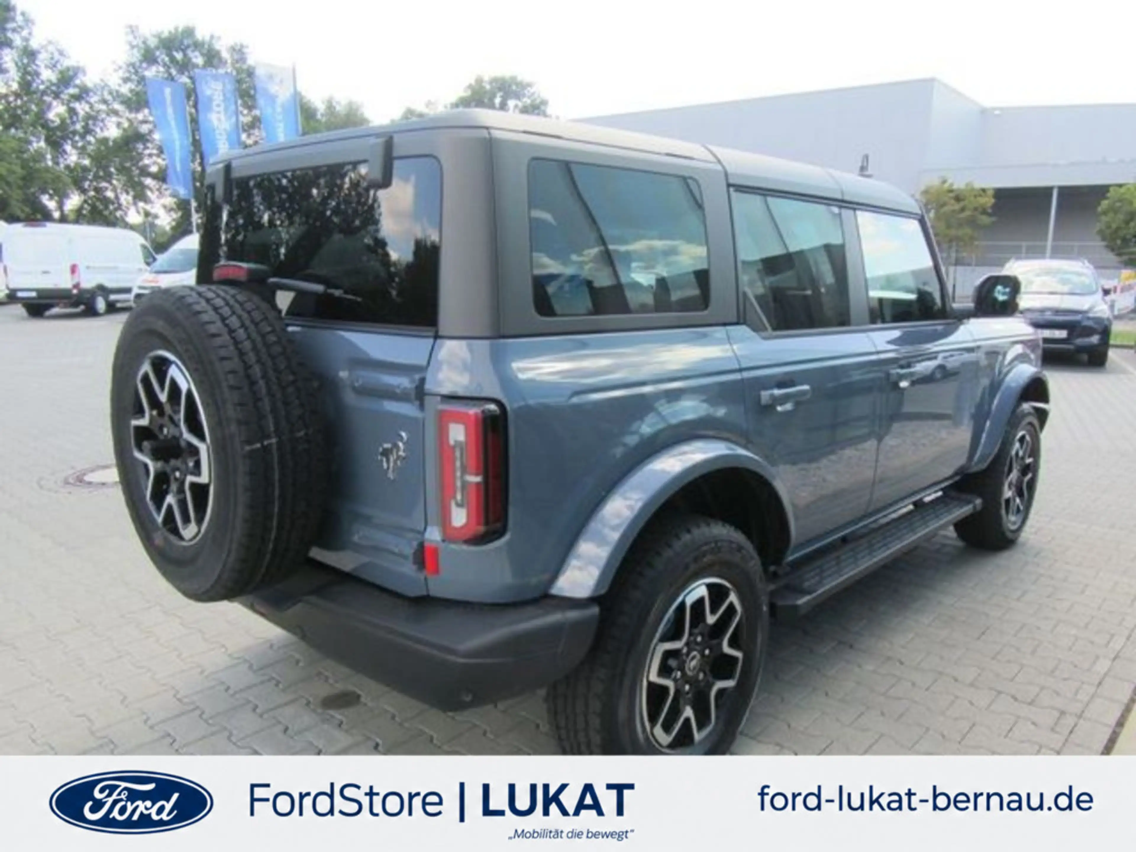 Ford Bronco 2.7 EcoBoost V6 Outer Banks — photo 7