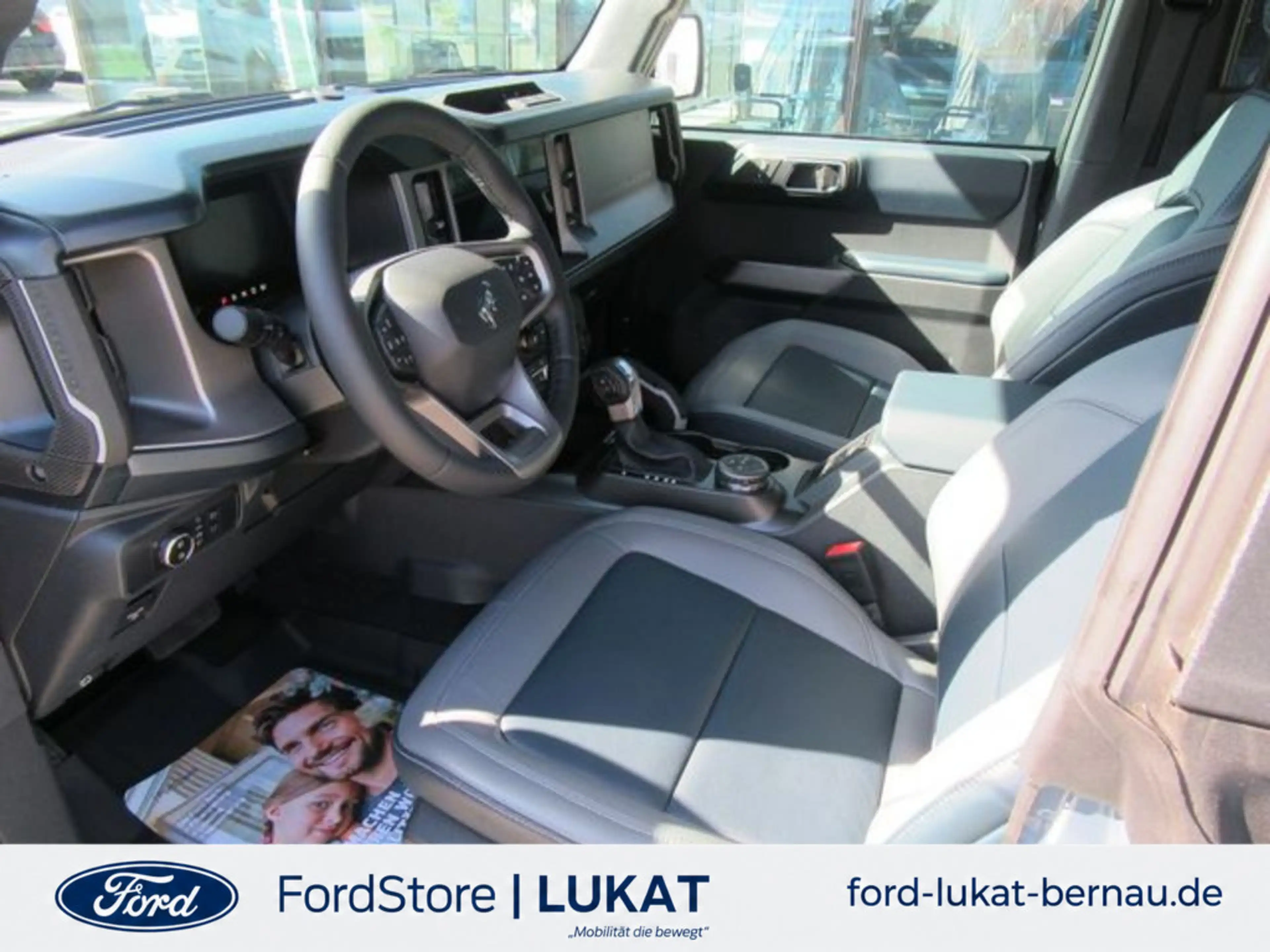 Ford Bronco 2.7 EcoBoost V6 Outer Banks — photo 9