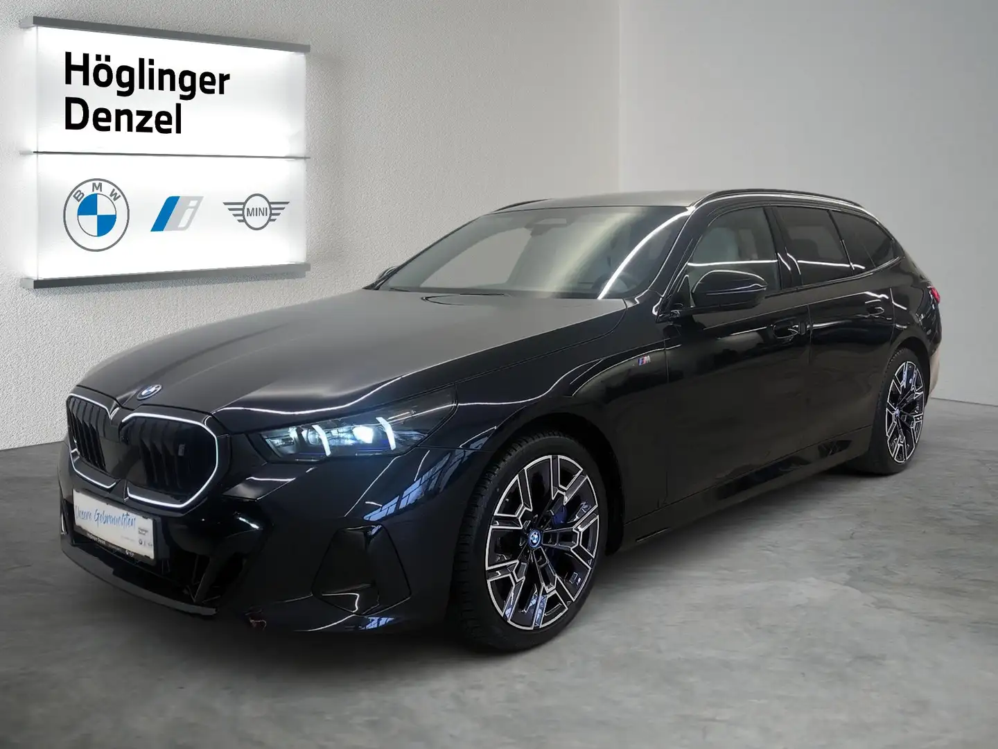 BMW i5 eDrive40 Schwarz - 2