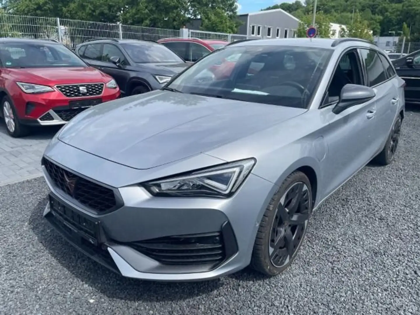 SEAT Leon Sportstourer 1.4 eHybrid VZ KAMERA LM19 AHK Argent - 2