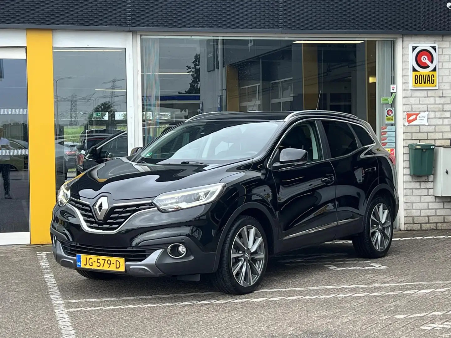 Renault Kadjar 1.5 dCi Intens | Trekhaak | 100% dlr onderhouden | Zwart - 2