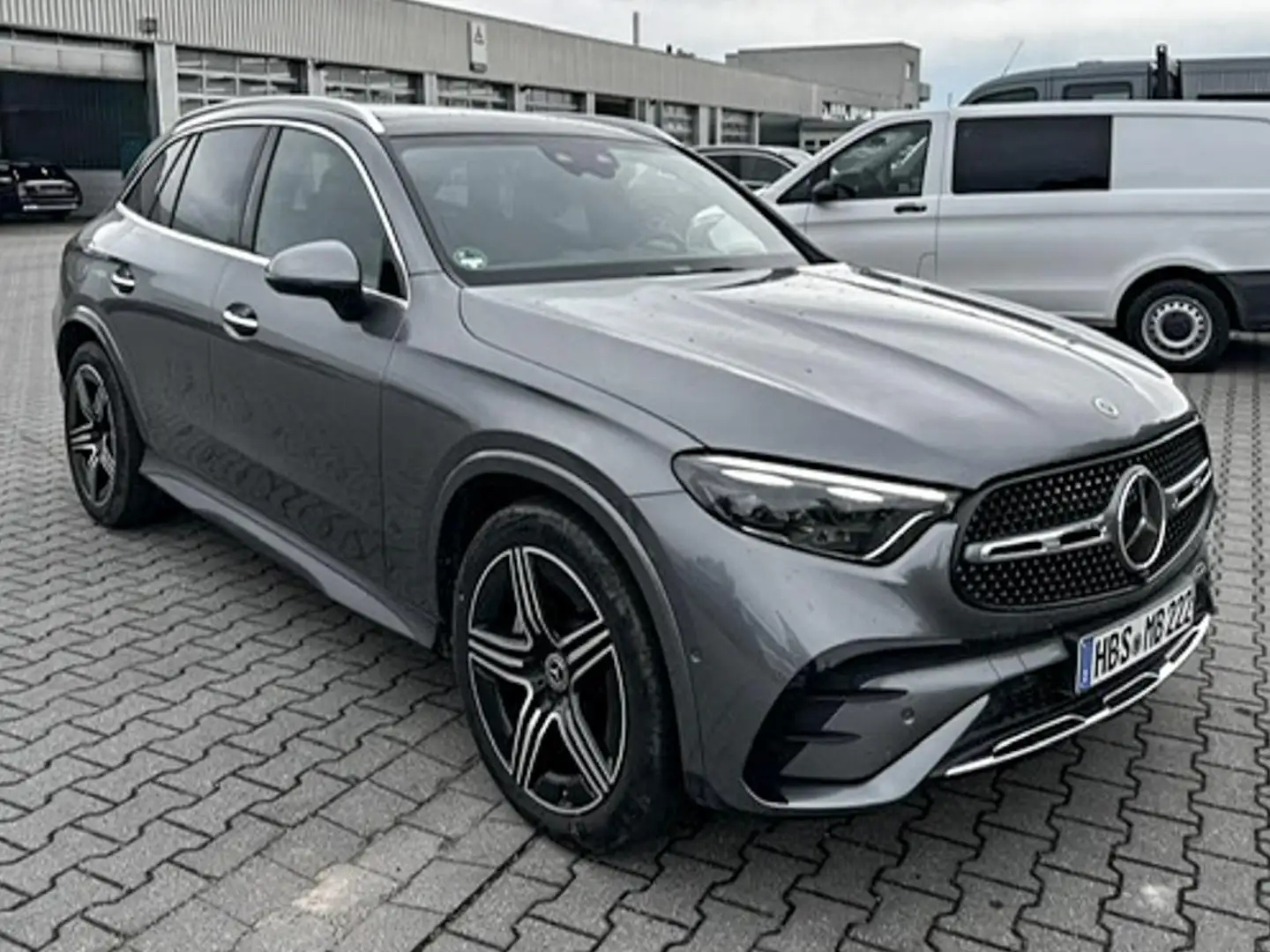 Mercedes-Benz GLC 220 d 4M AMG MBUX+360°+Pano+Burmeste+DIG-LED Gris - 2