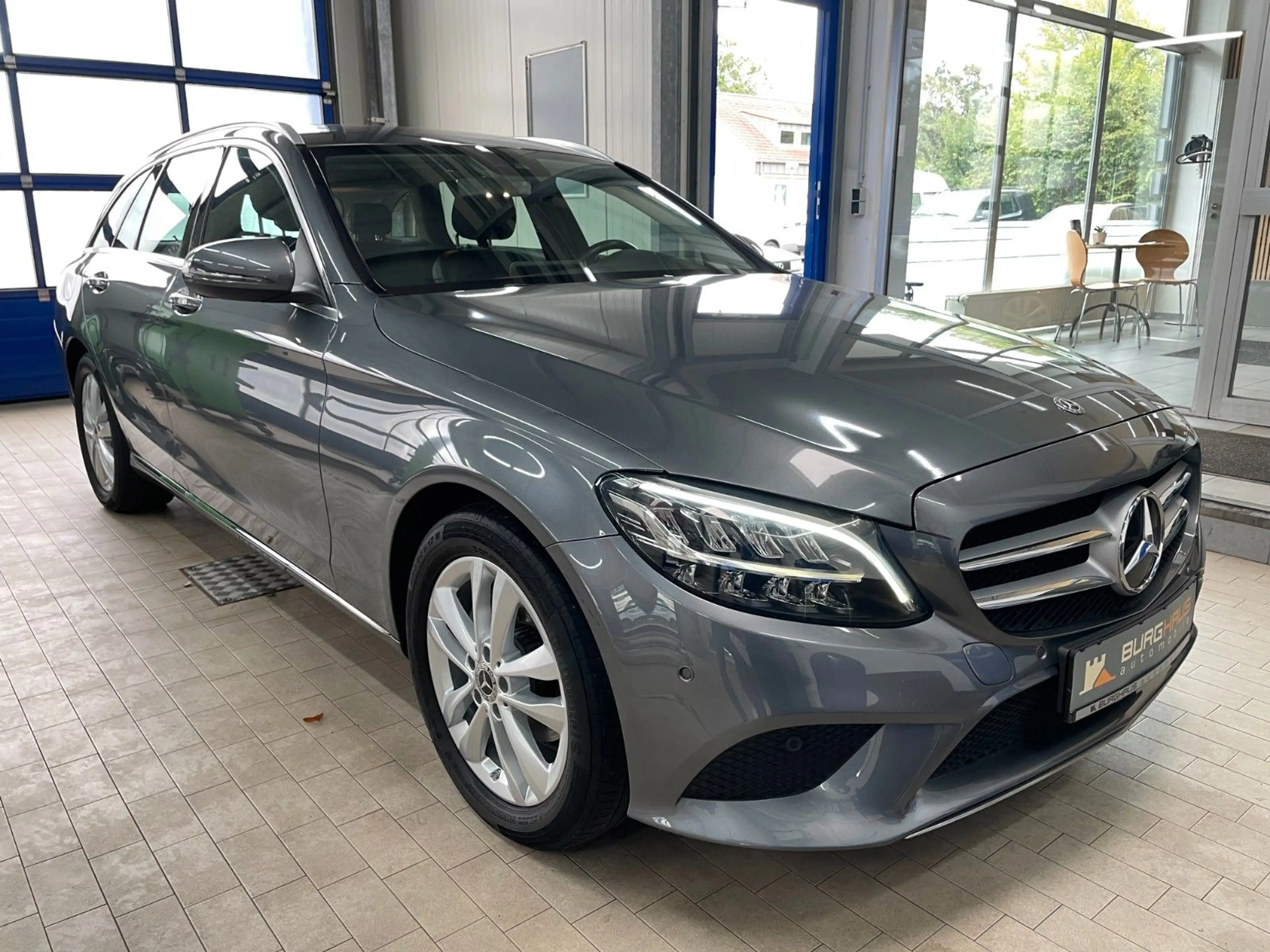 Mercedes-Benz C 180 T 9G/AMBI/KLIMA/LED/SHZ/NAVI/KAMERA/AHK — photo 16