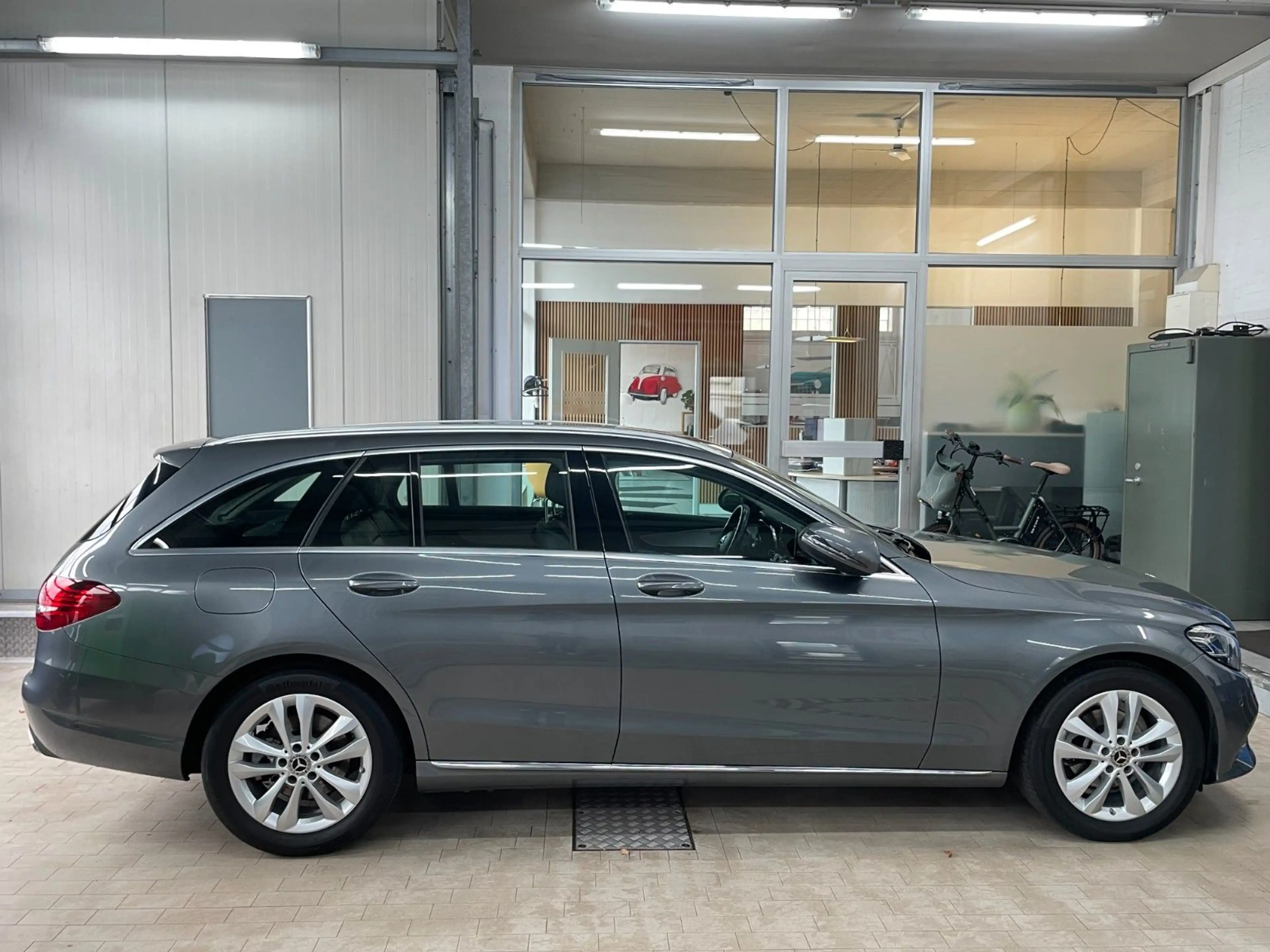 Mercedes-Benz C 180 T 9G/AMBI/KLIMA/LED/SHZ/NAVI/KAMERA/AHK — photo 15