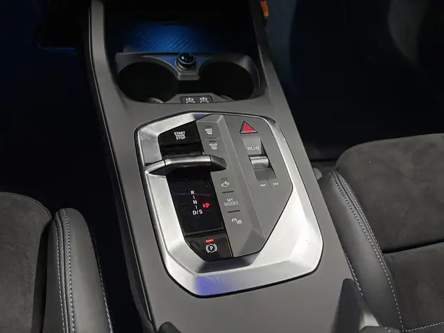 BMW 2 Series view 15