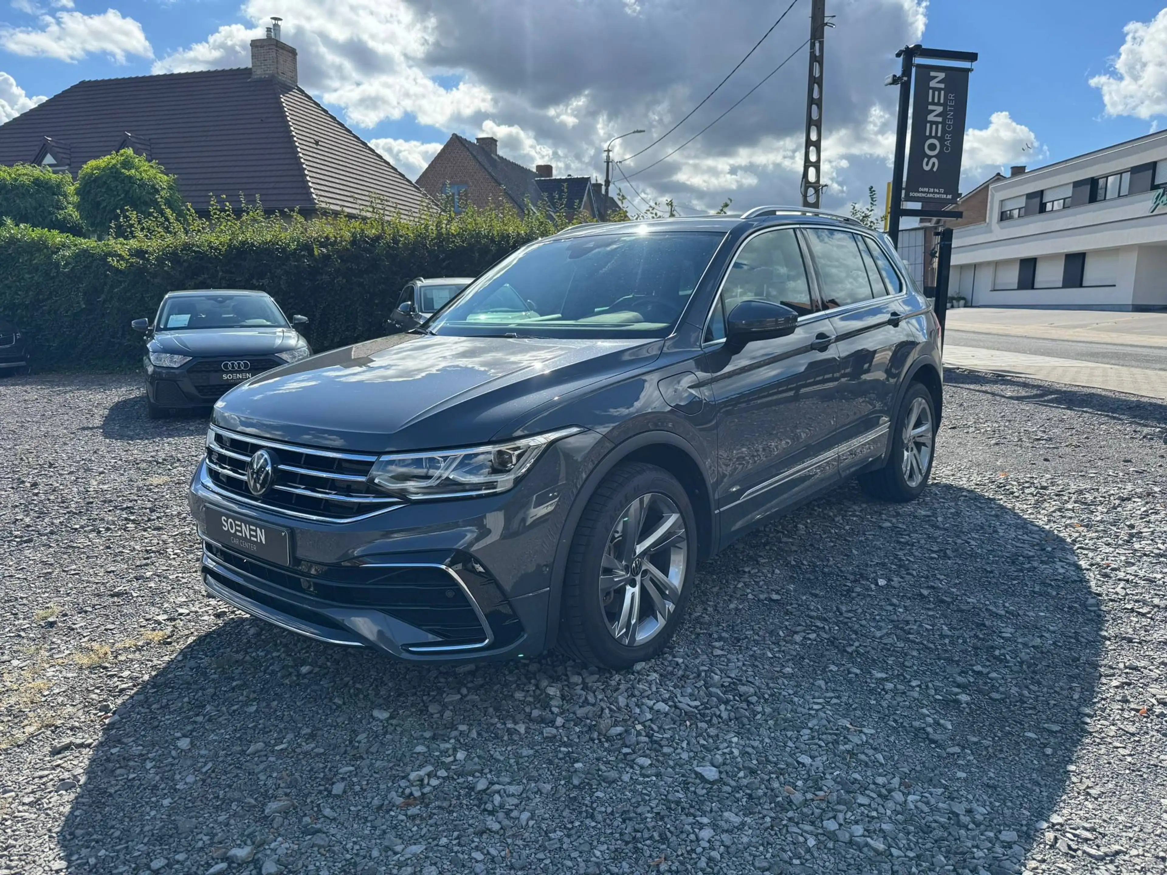 Volkswagen Tiguan Tiguan eHybrid 1.4 R-Line Business Premium OPF DSG (180 kW)
