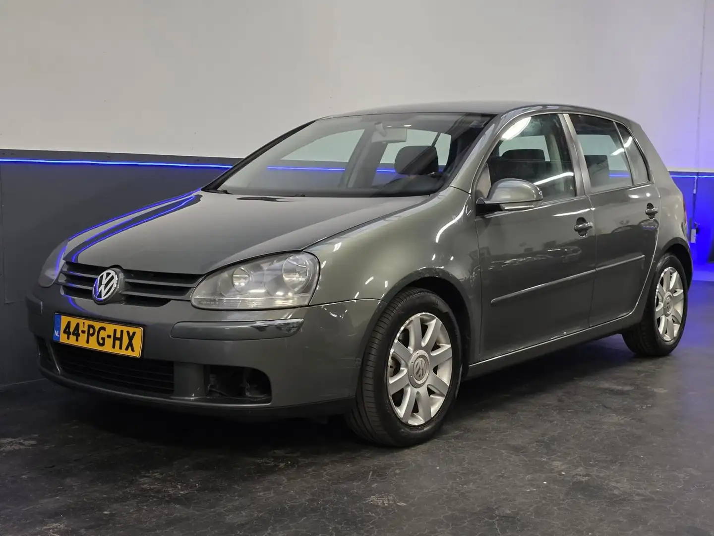 Volkswagen Golf 1.6 FSI PRIJS 975 | LEES TEKST! Inruilkoopje Groen - 2