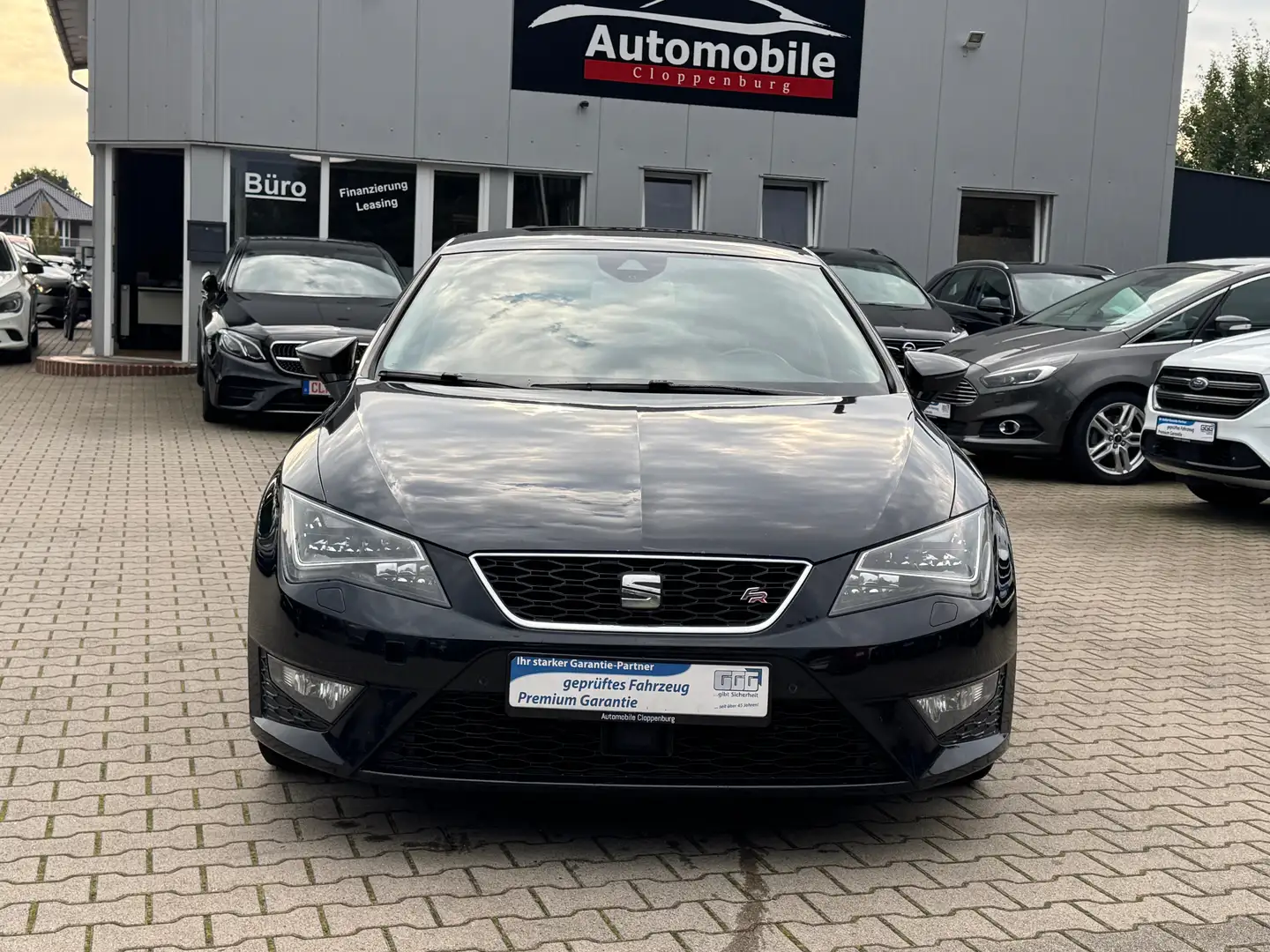 SEAT Leon 2.0 TDI DSG FR Schwarz - 2