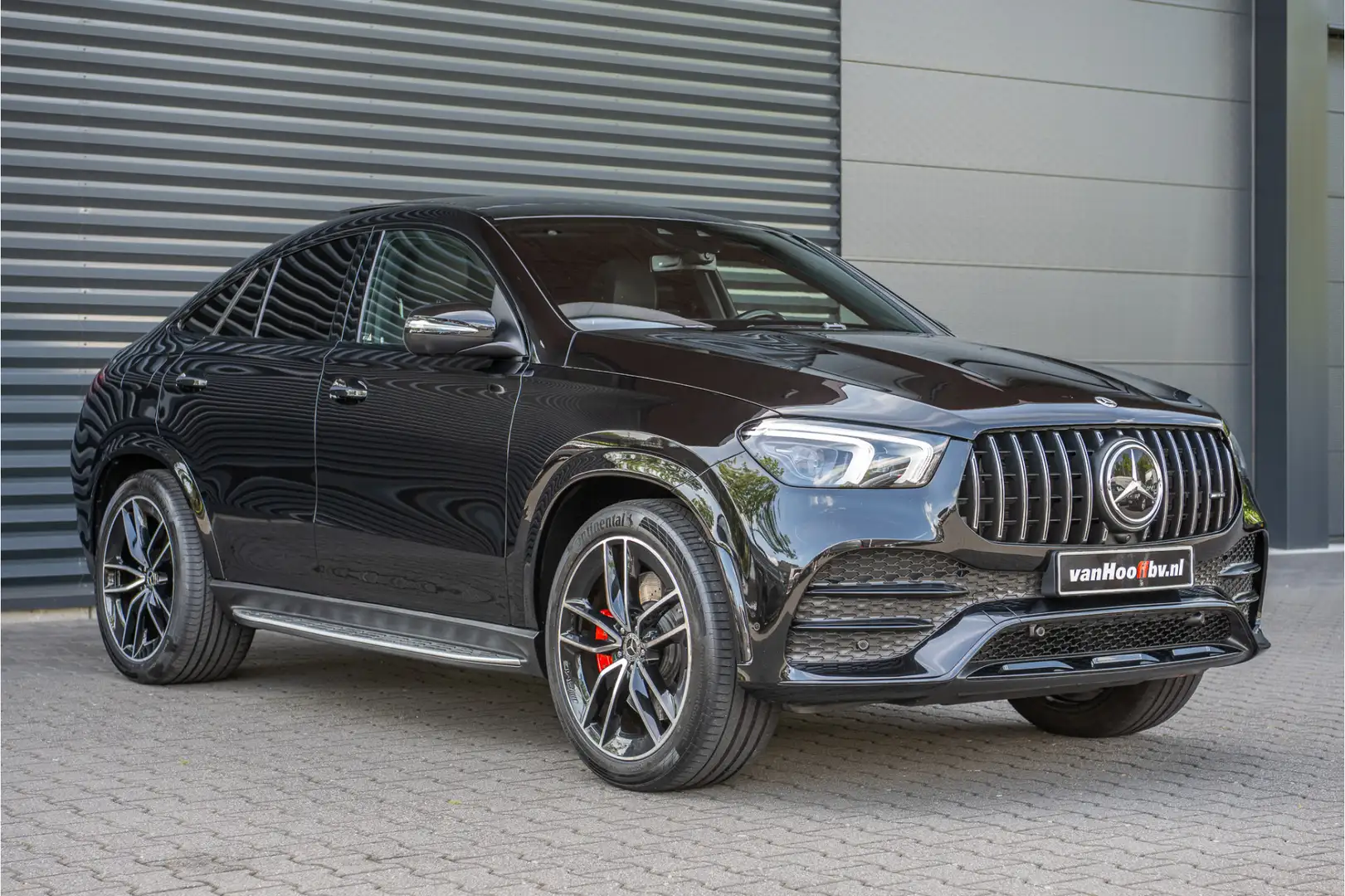 Mercedes-Benz GLE 350 Coupé e 4MATIC AMG-Line Luchtvering - Nightpakket Zwart - 2