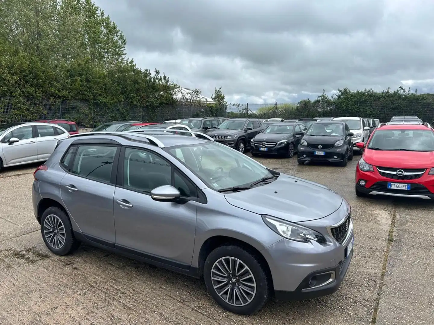 Peugeot 2008 1.2cc PURETECH ALLURE 110cv S&S BLUETOOTH Grigio - 2