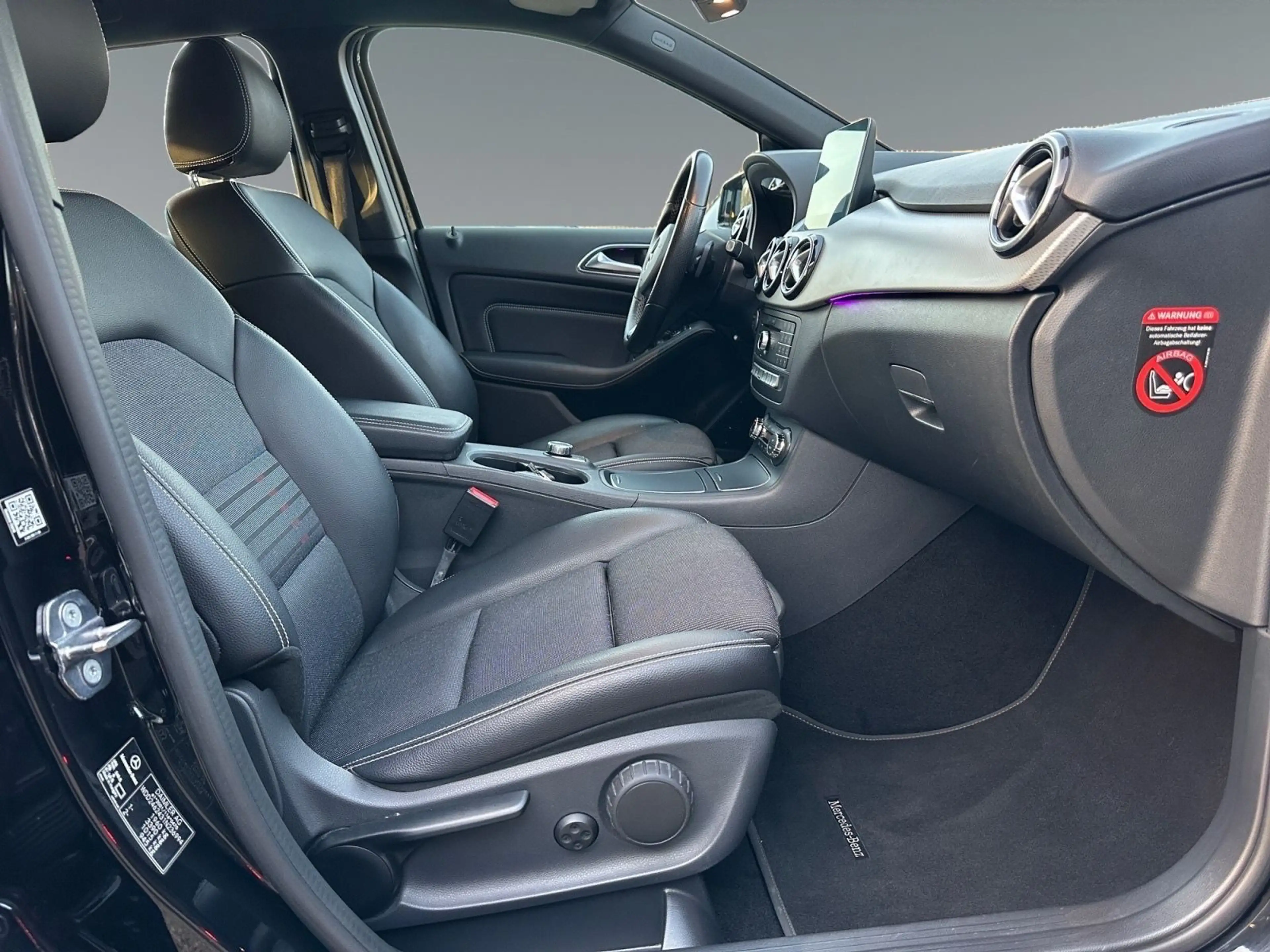 Mercedes-Benz B 200 Peak Edition /Automatik/ Kamera/LED/Scheckh.gepf — photo 14