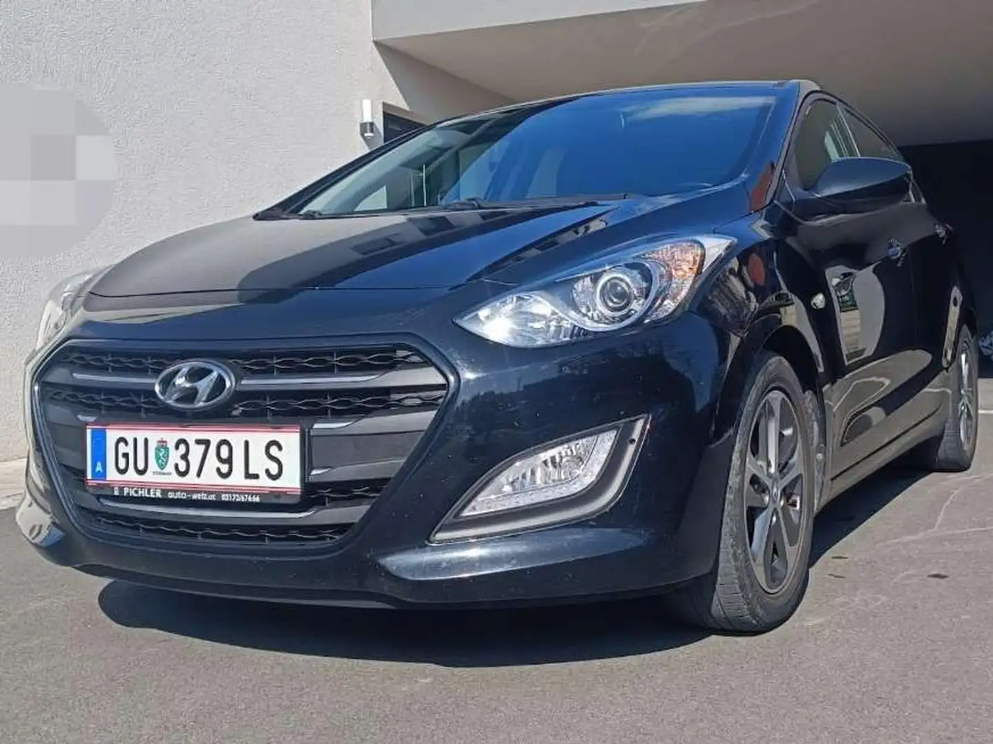 Hyundai i30 i30 1,4 CVVT MPI Schwarz - 1