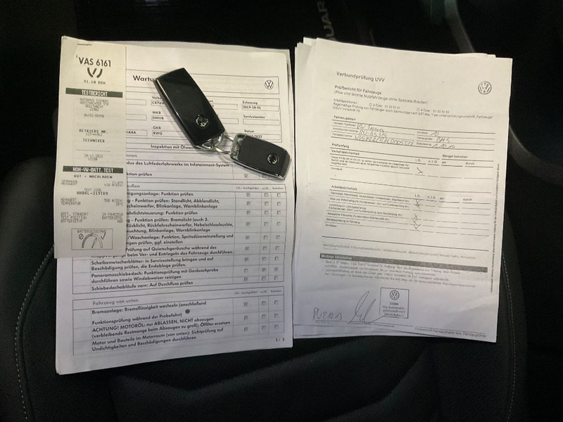 Volkswagen Touareg R-Line 4Motion V8 TDI — photo 12